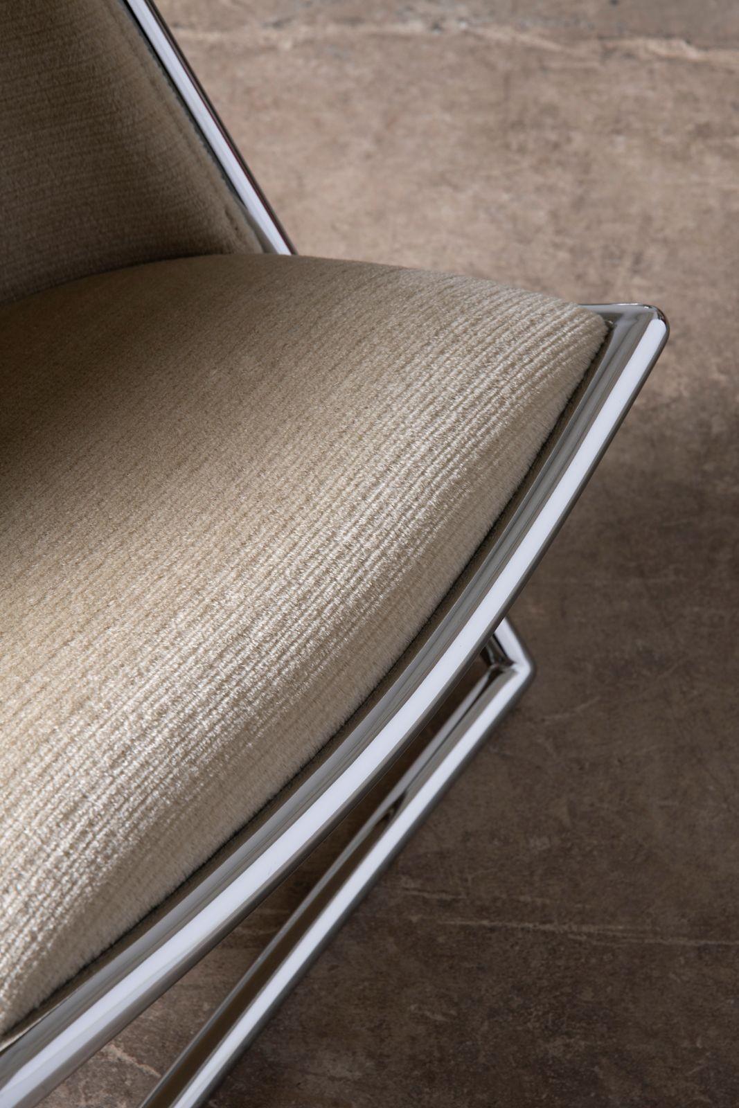 Pair of Ward Bennett Scissor Lounge Chairs in Chrome with Original Taupe Mohair in vendita 5
