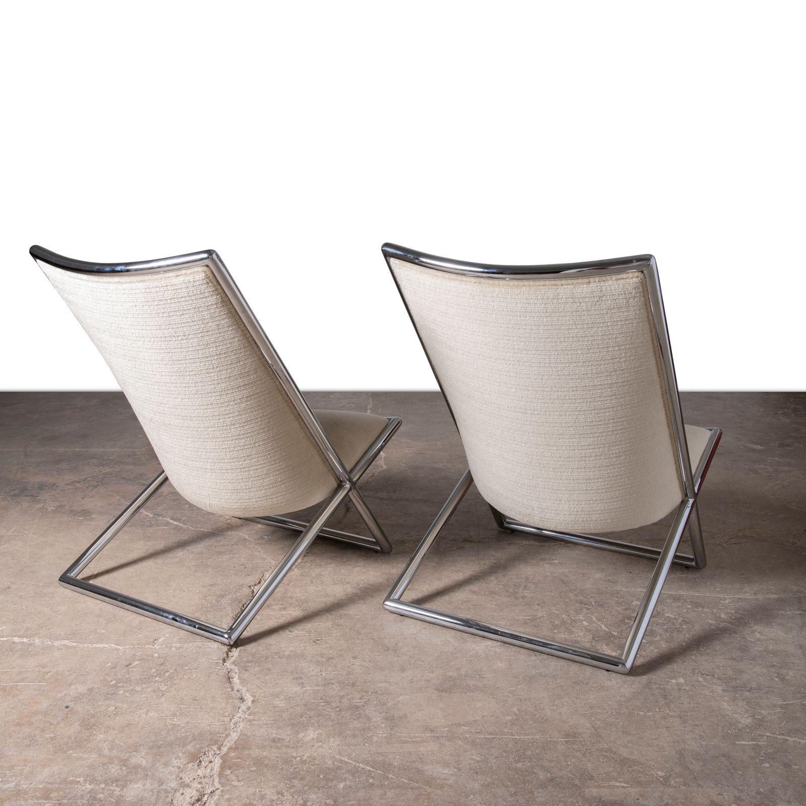 Metà XX secolo Pair of Ward Bennett Scissor Lounge Chairs in Chrome with Original Taupe Mohair in vendita