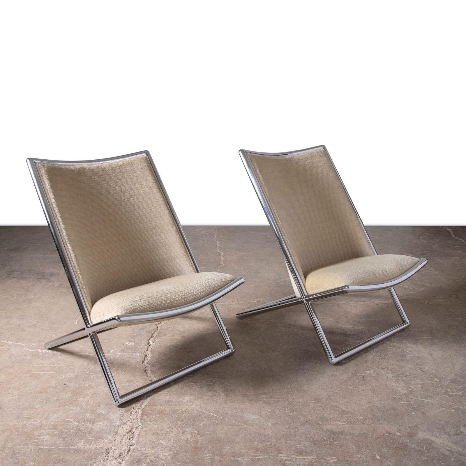 Acciaio Pair of Ward Bennett Scissor Lounge Chairs in Chrome with Original Taupe Mohair in vendita