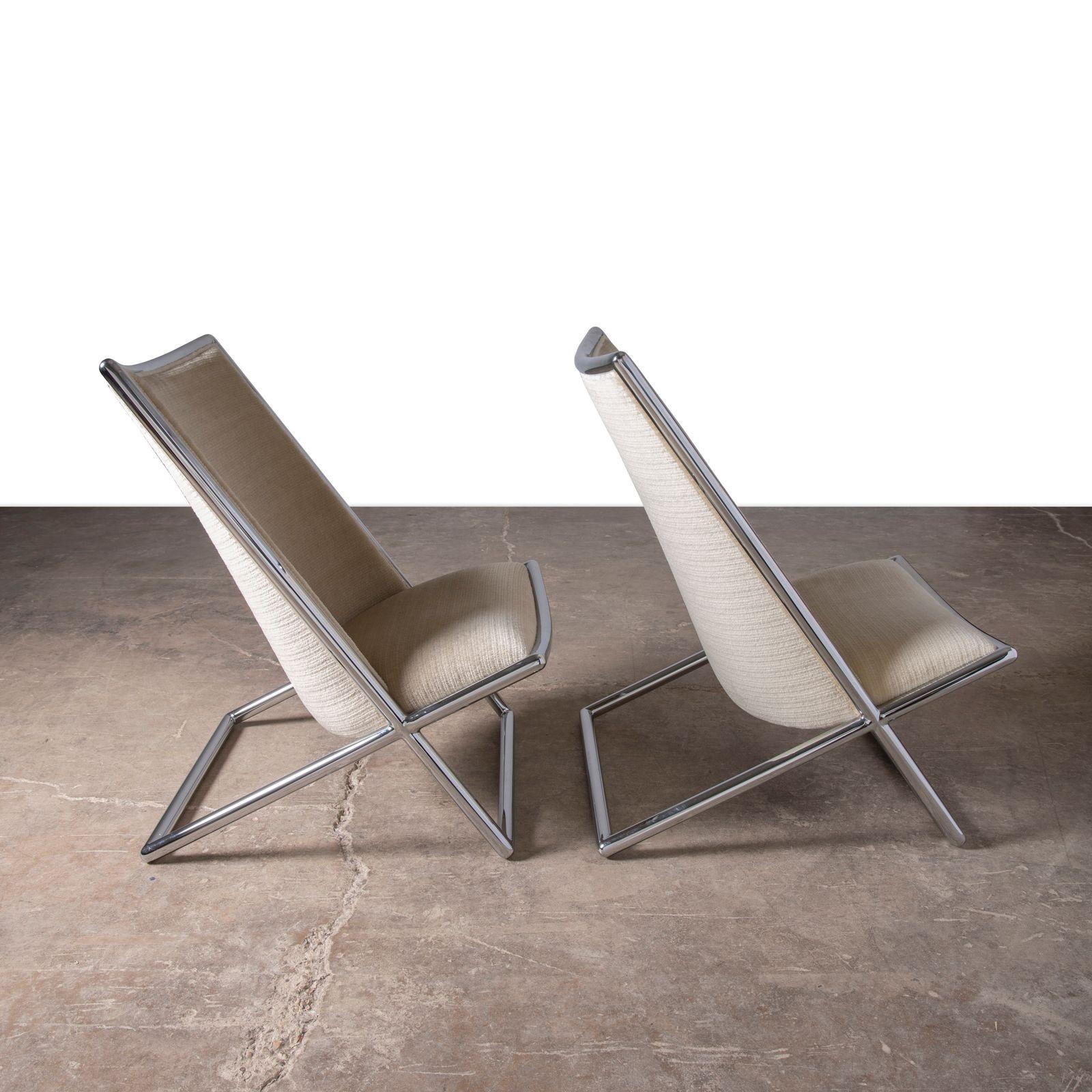 Pair of Ward Bennett Scissor Lounge Chairs in Chrome with Original Taupe Mohair in vendita 2