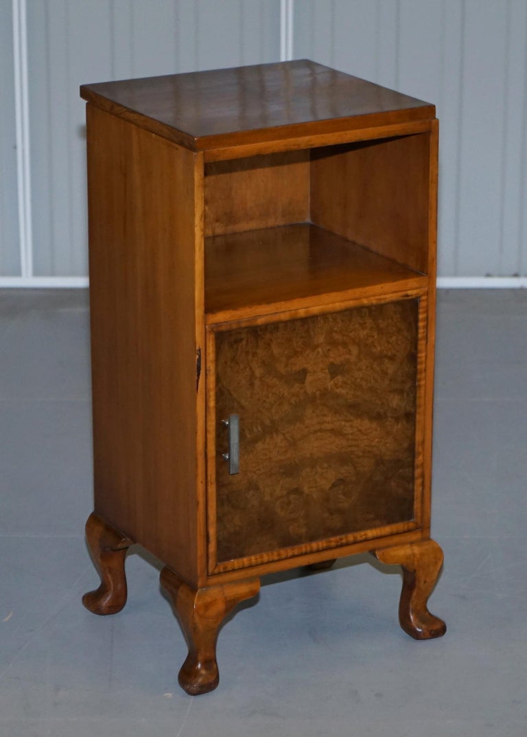 Pair of Waring & Gillow 1932 Burr Walnut Bedside Cupboards or Lamp Wine Tables For Sale 8