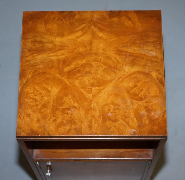 Hand-Crafted Pair of Waring & Gillow 1932 Burr Walnut Bedside Cupboards or Lamp Wine Tables For Sale