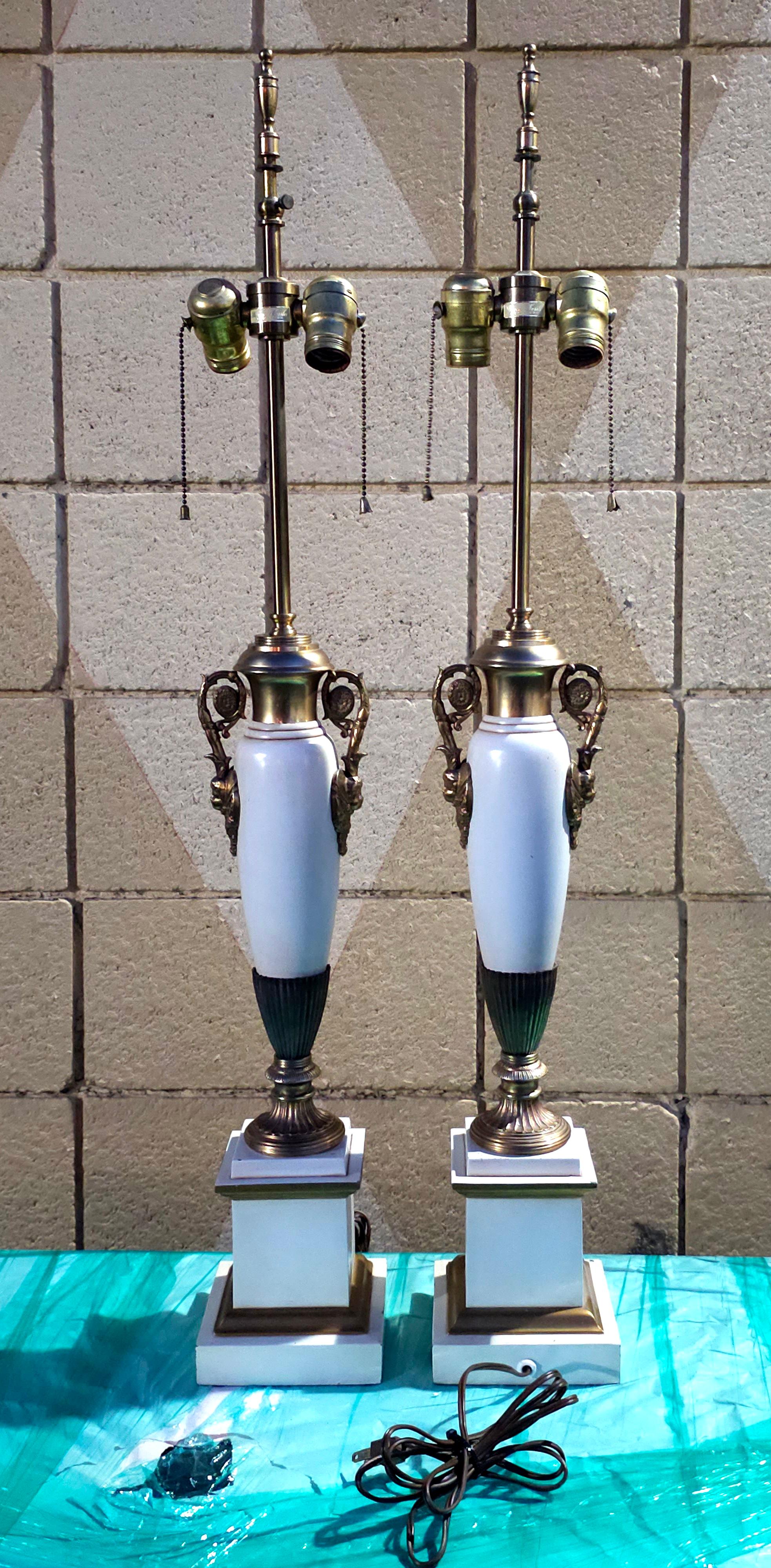 American Pair of Warren Kessler Large Columnar Trophy Table Lamps For Sale