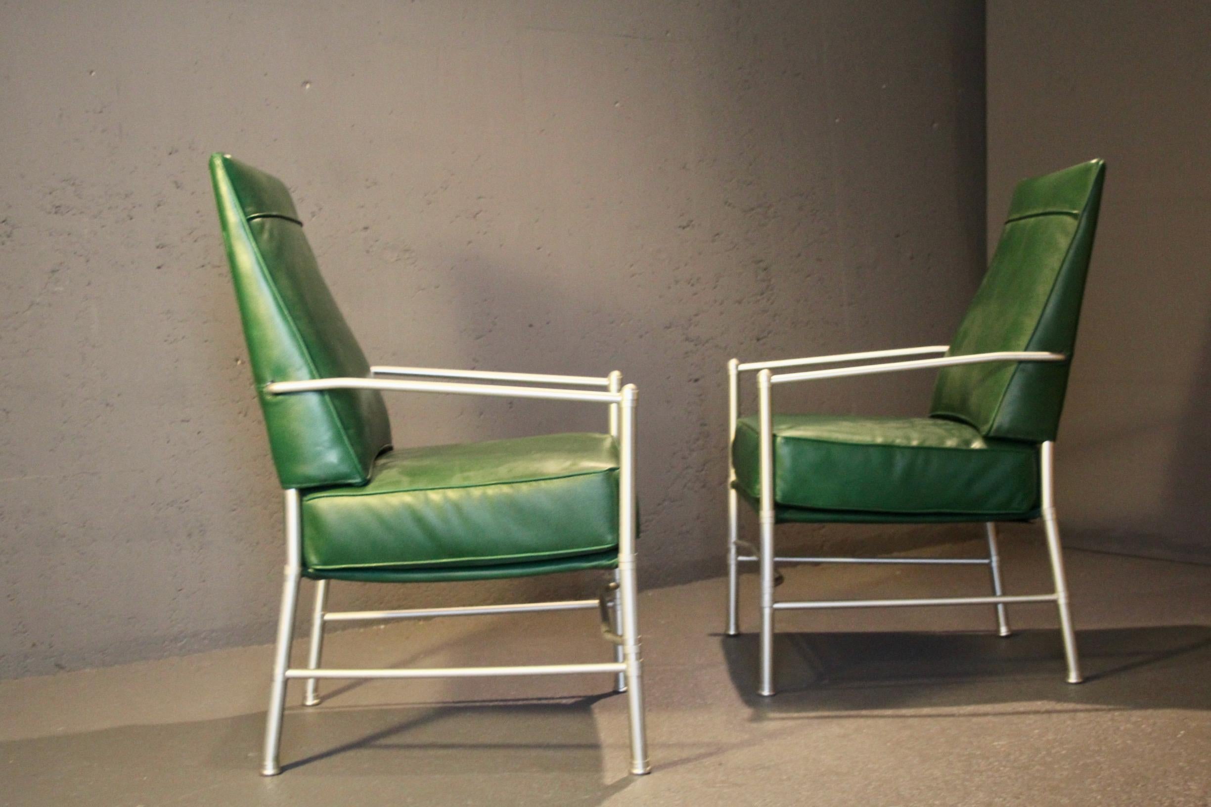 Aluminium Paire de fauteuils en cuir vert et aluminium Greene & Greene en vente