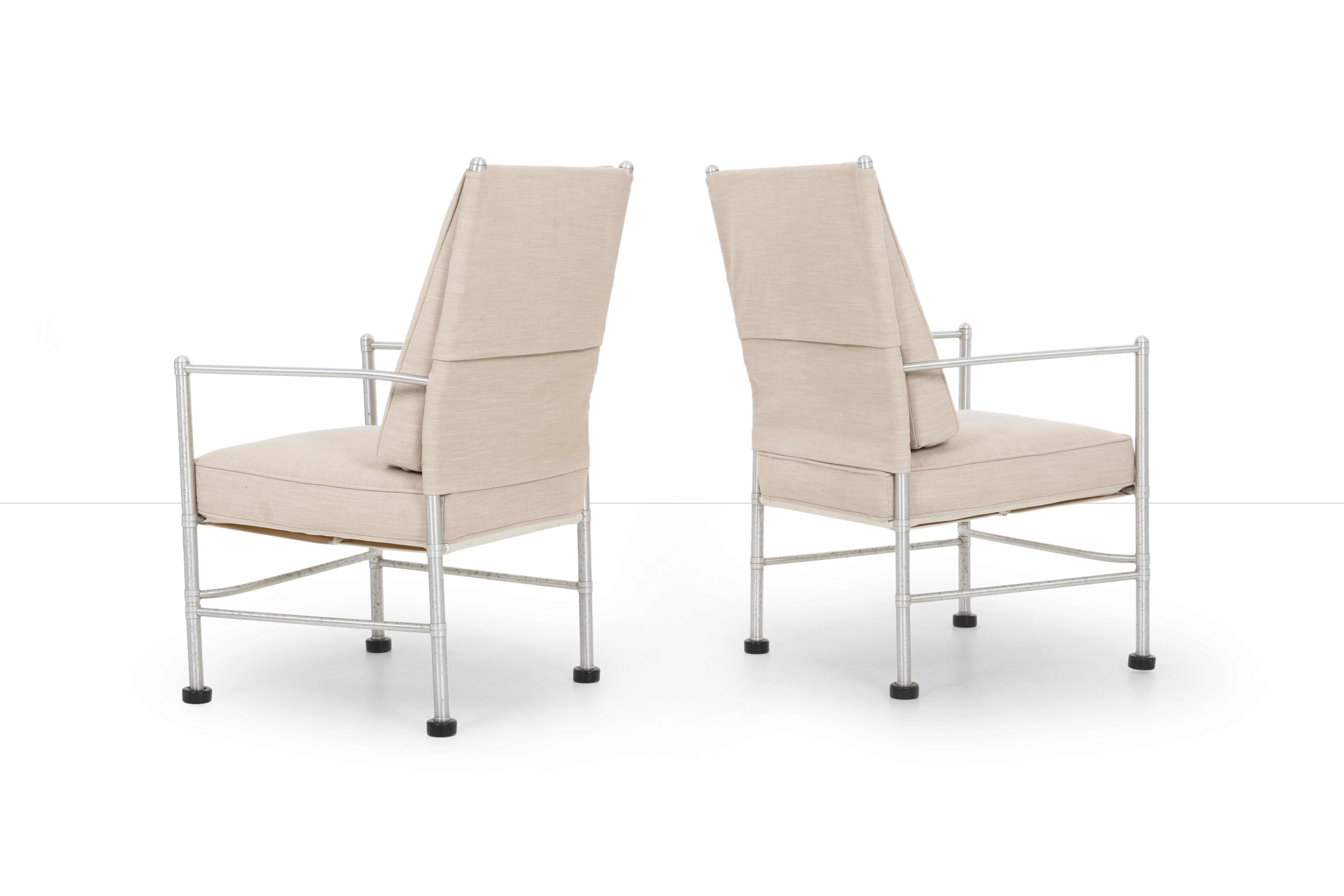 Mid-20th Century Pair of Warren McArthur Lounge Chairs For Sale