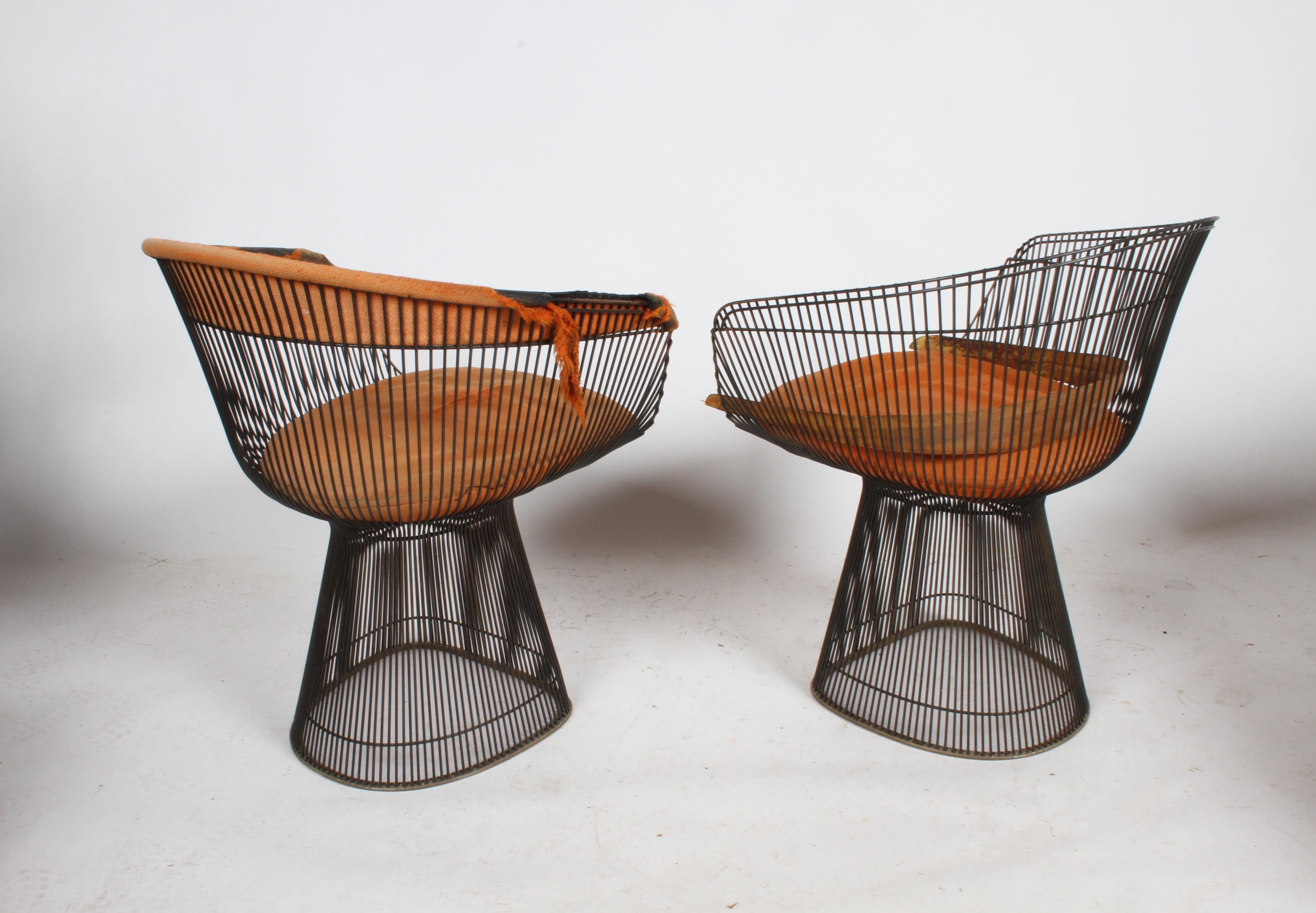 Paar Warren Platner Bronze Dining Chair für Knoll:: restaurierungsbedürftig im Zustand „Relativ gut“ in St. Louis, MO