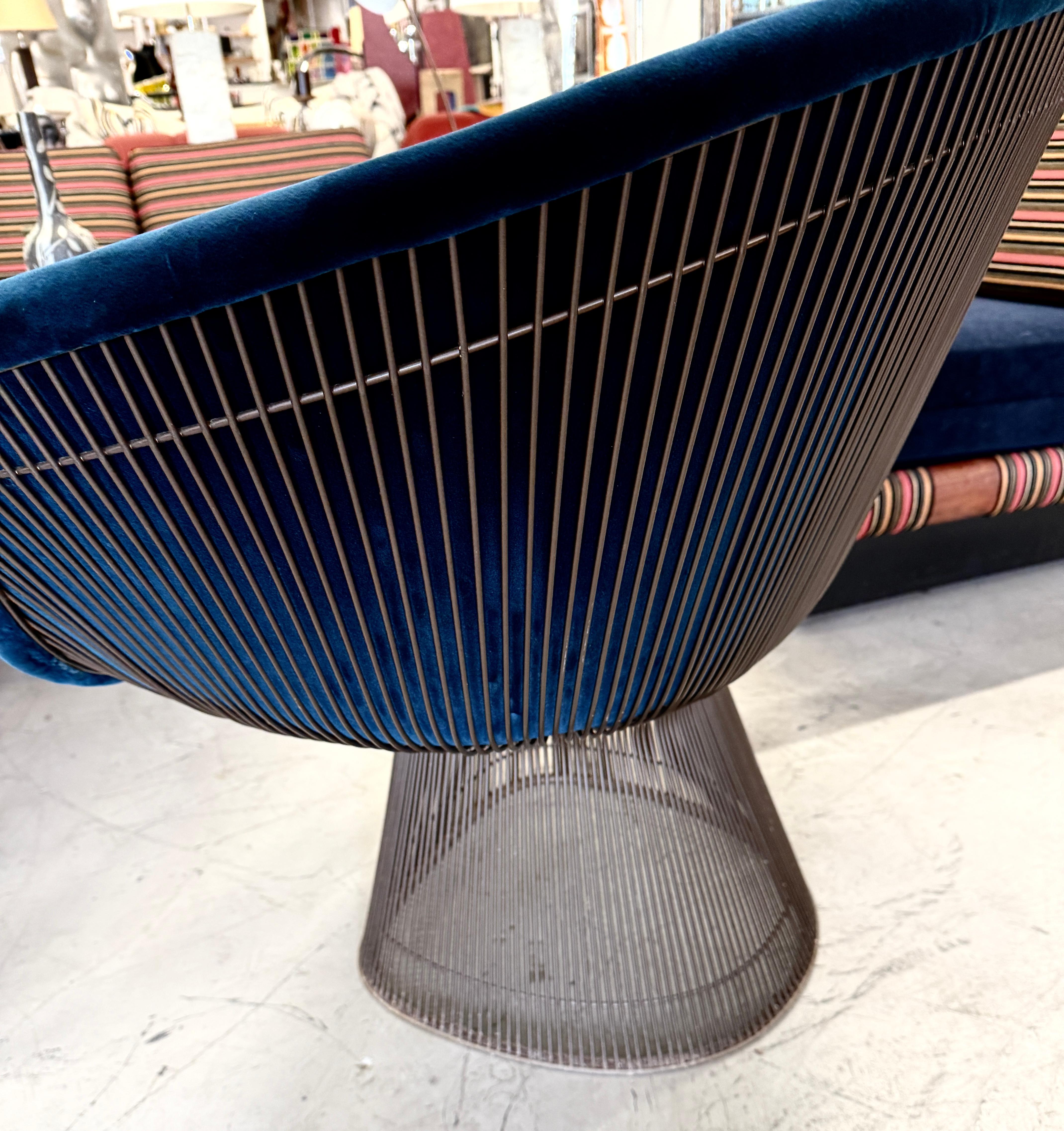 Paar Warren Platner-Loungesessel mit Bronze-Finish im Angebot 9