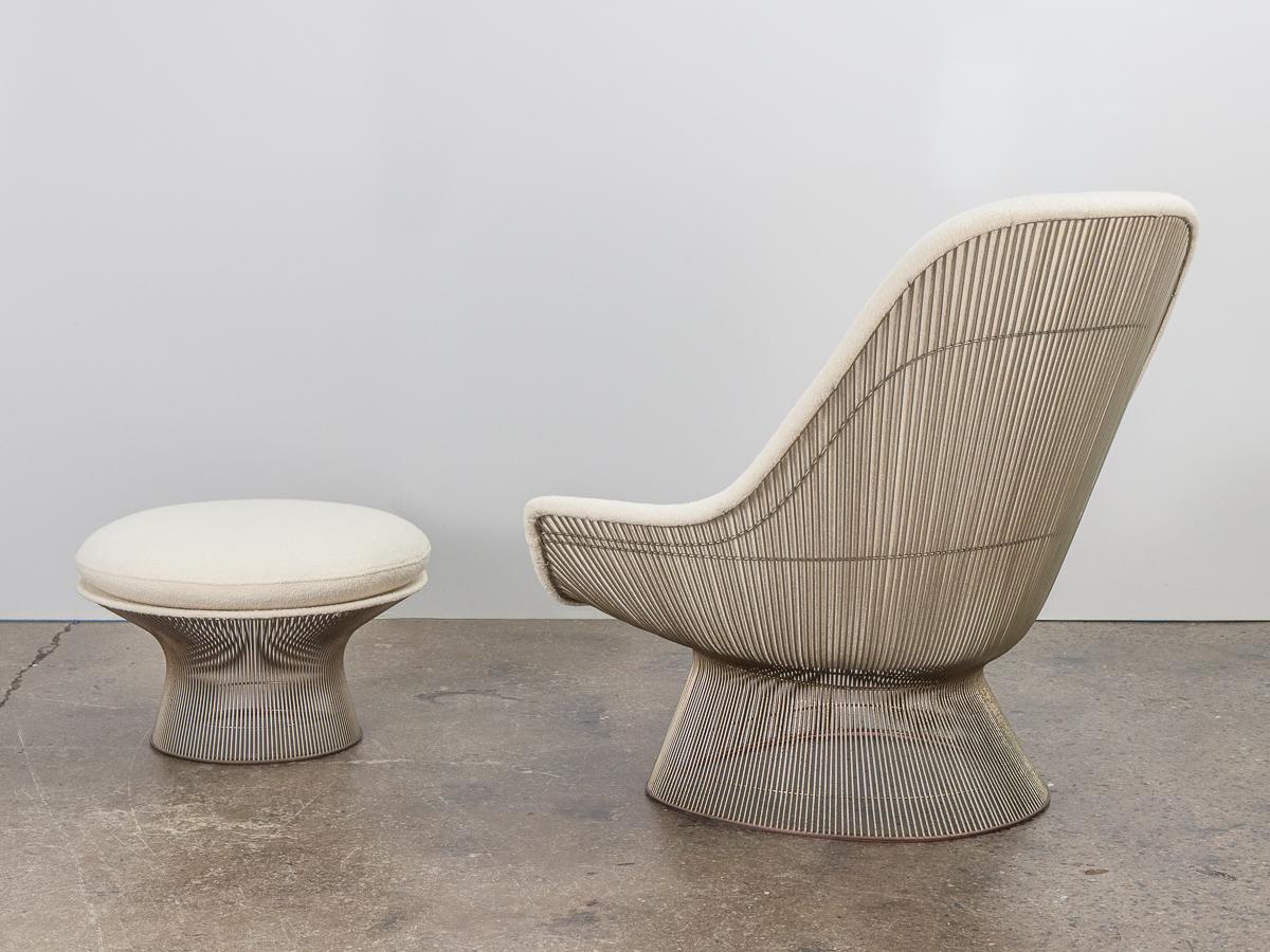 Mid-Century Modern Pair of Warren Platner Easy Lounge Chairs and Ottoman For Sale
