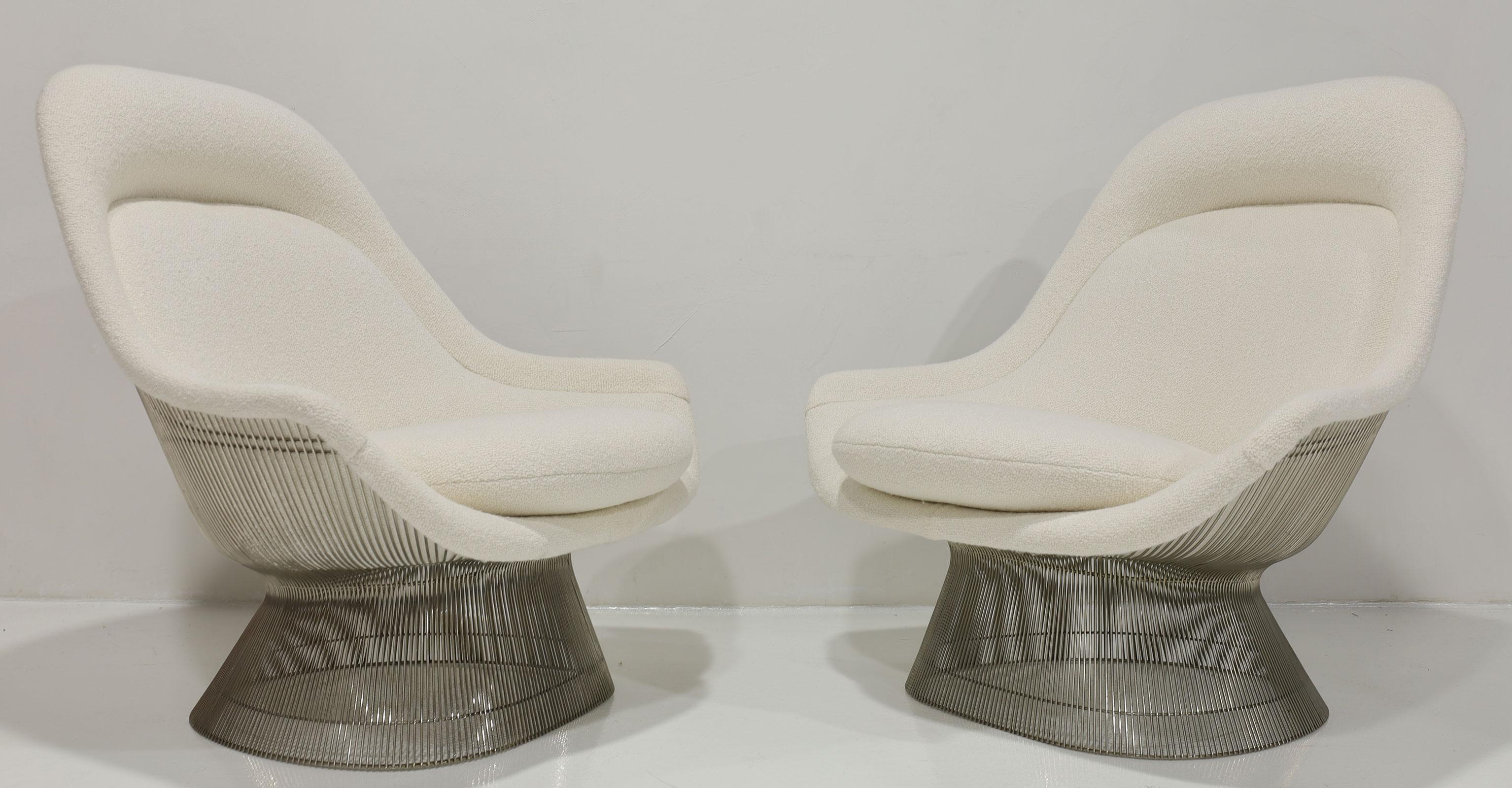 Paar Warren Platner für Knoll Easy Chairs und Ottomane in Holly Hunt Boucle' (20. Jahrhundert) im Angebot