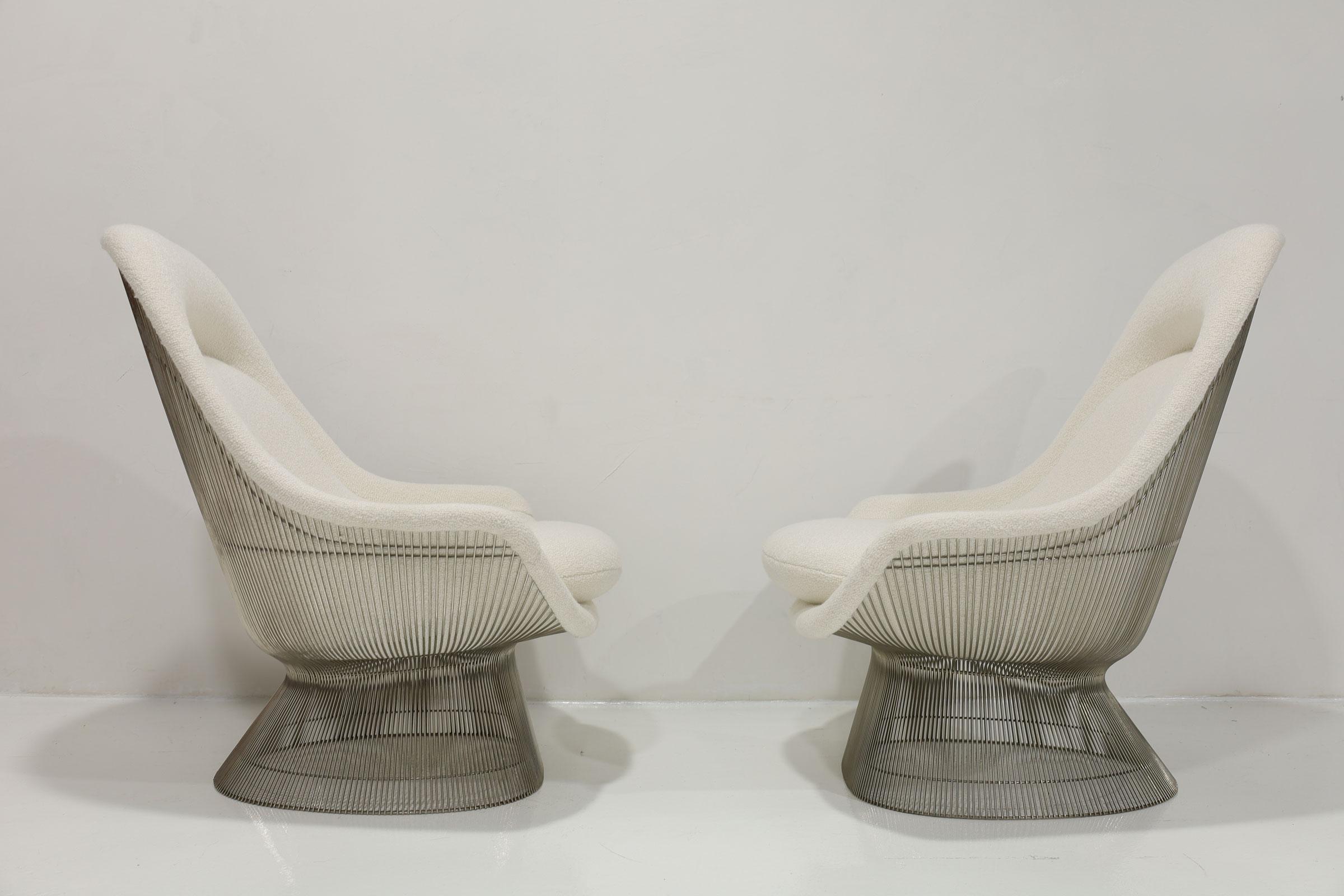Paar Warren Platner für Knoll Easy Chairs und Ottomane in Holly Hunt Boucle' (Polster) im Angebot