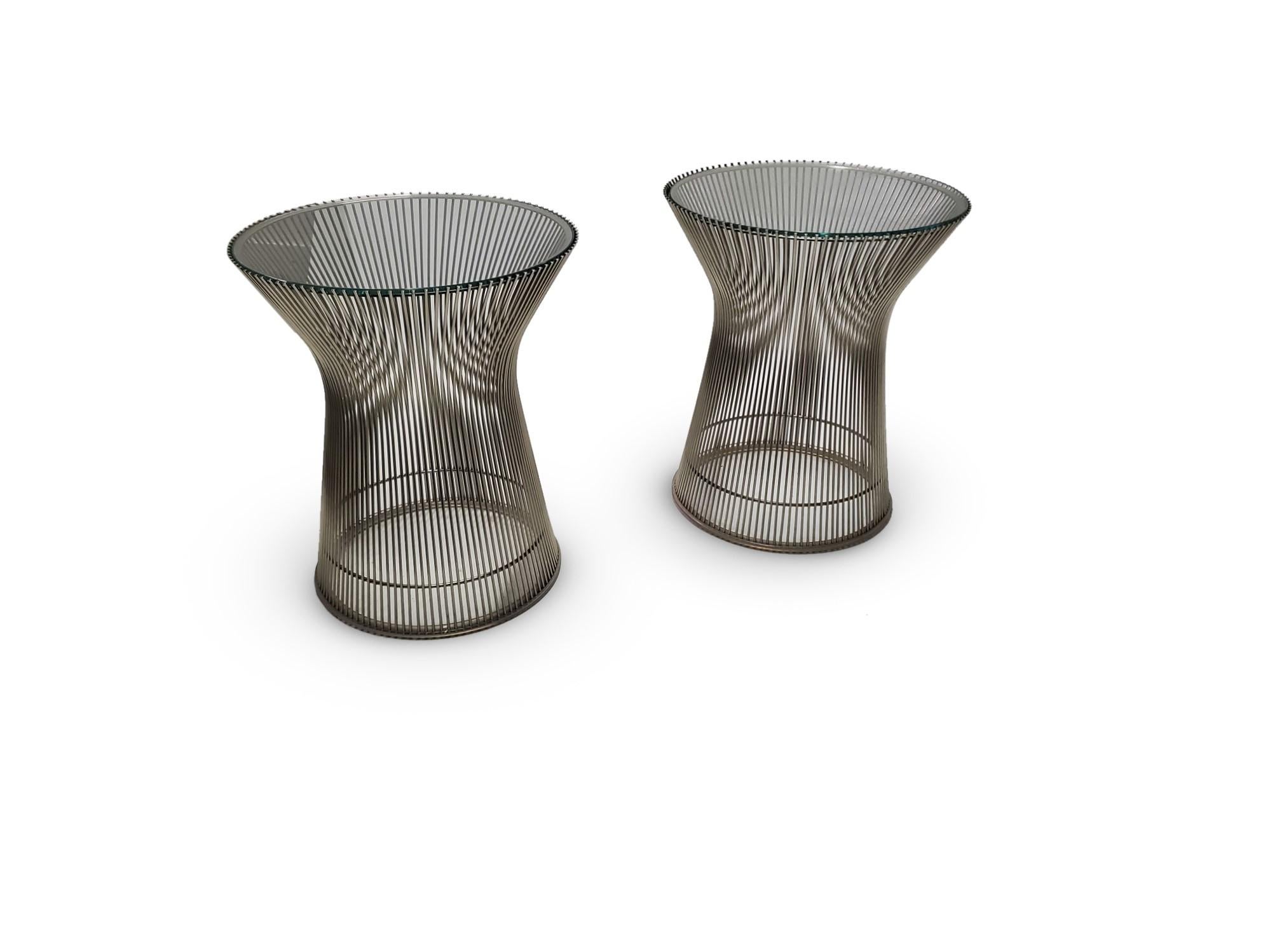 Mid-Century Modern Pair of Warren Platner for Knoll Side / End Tables  For Sale