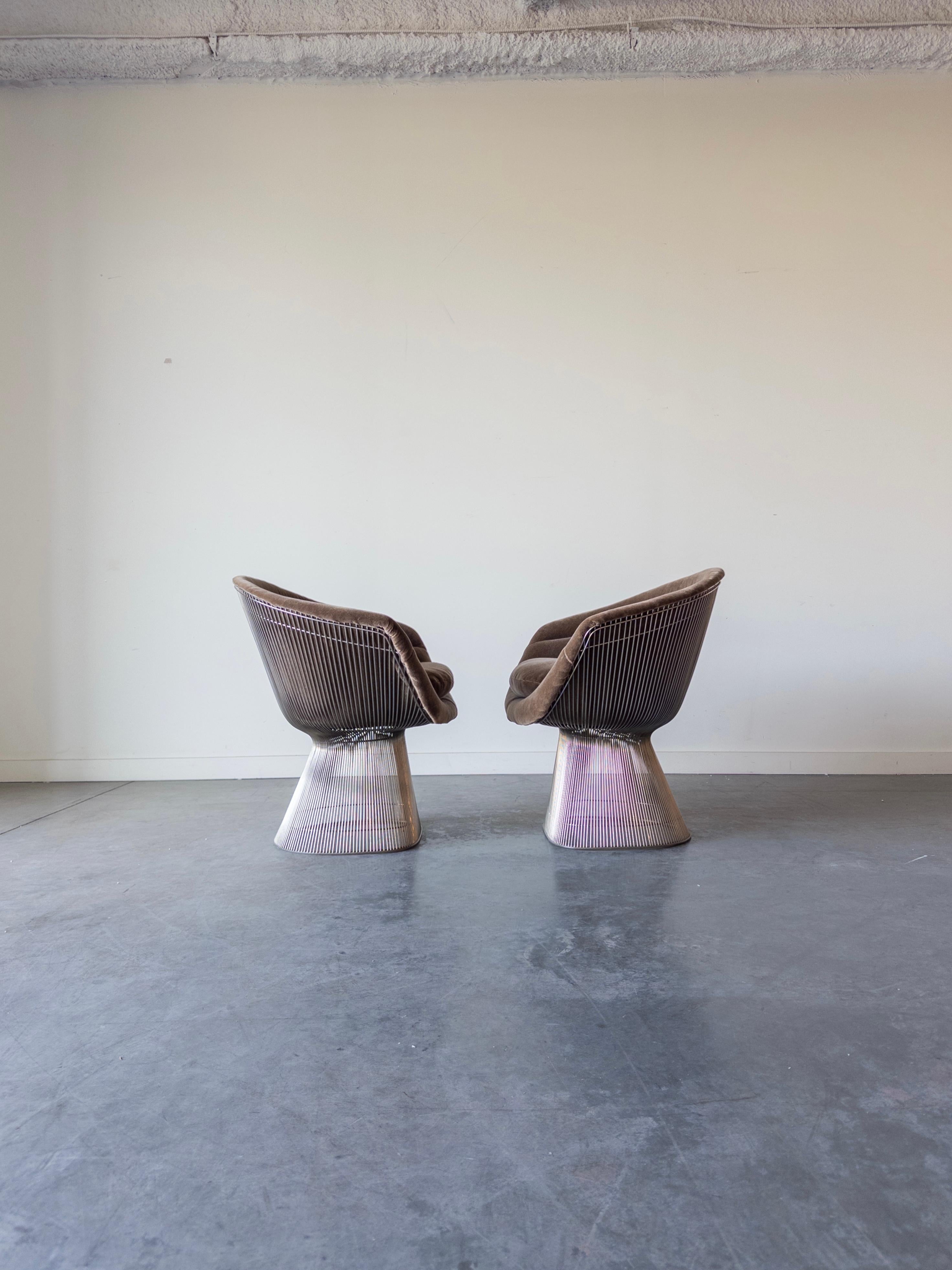 Late 20th Century Pair of Warren Platner Lounge Chairs for Knoll International, 1980s For Sale