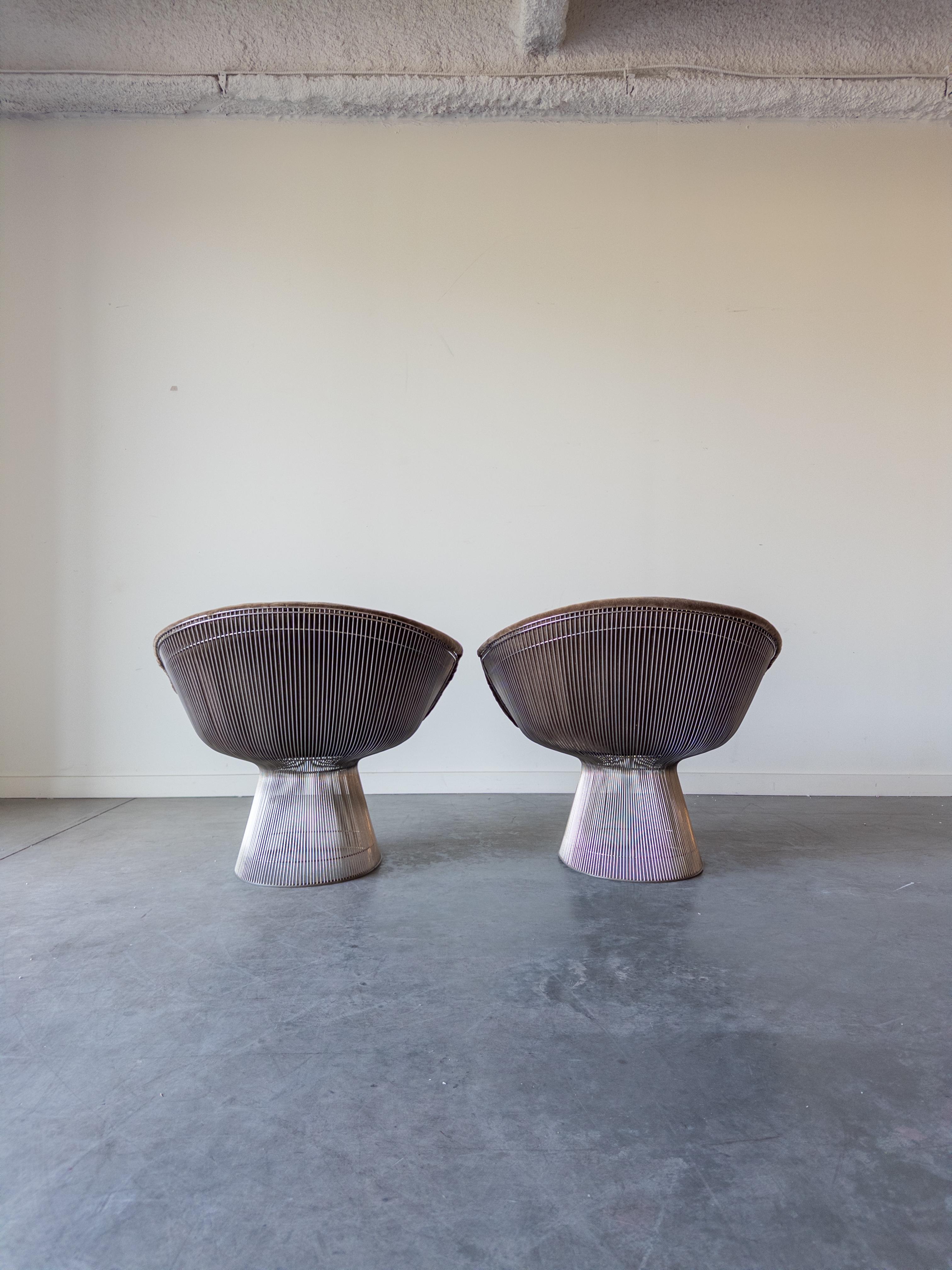 Mohair Pair of Warren Platner Lounge Chairs for Knoll International, 1980s For Sale