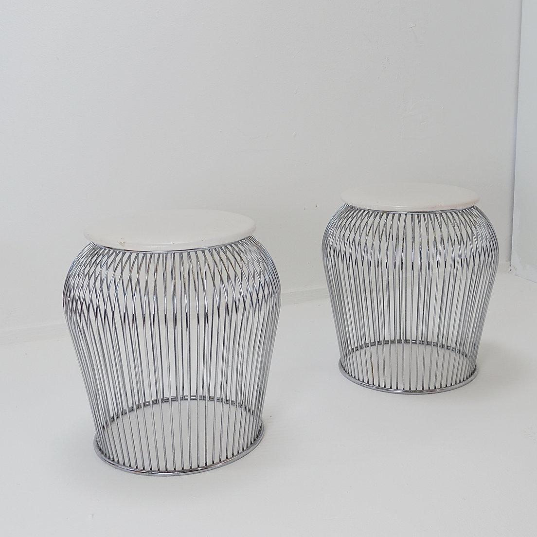 20th Century Pair of Warren Platner style wire stools - 1970s For Sale