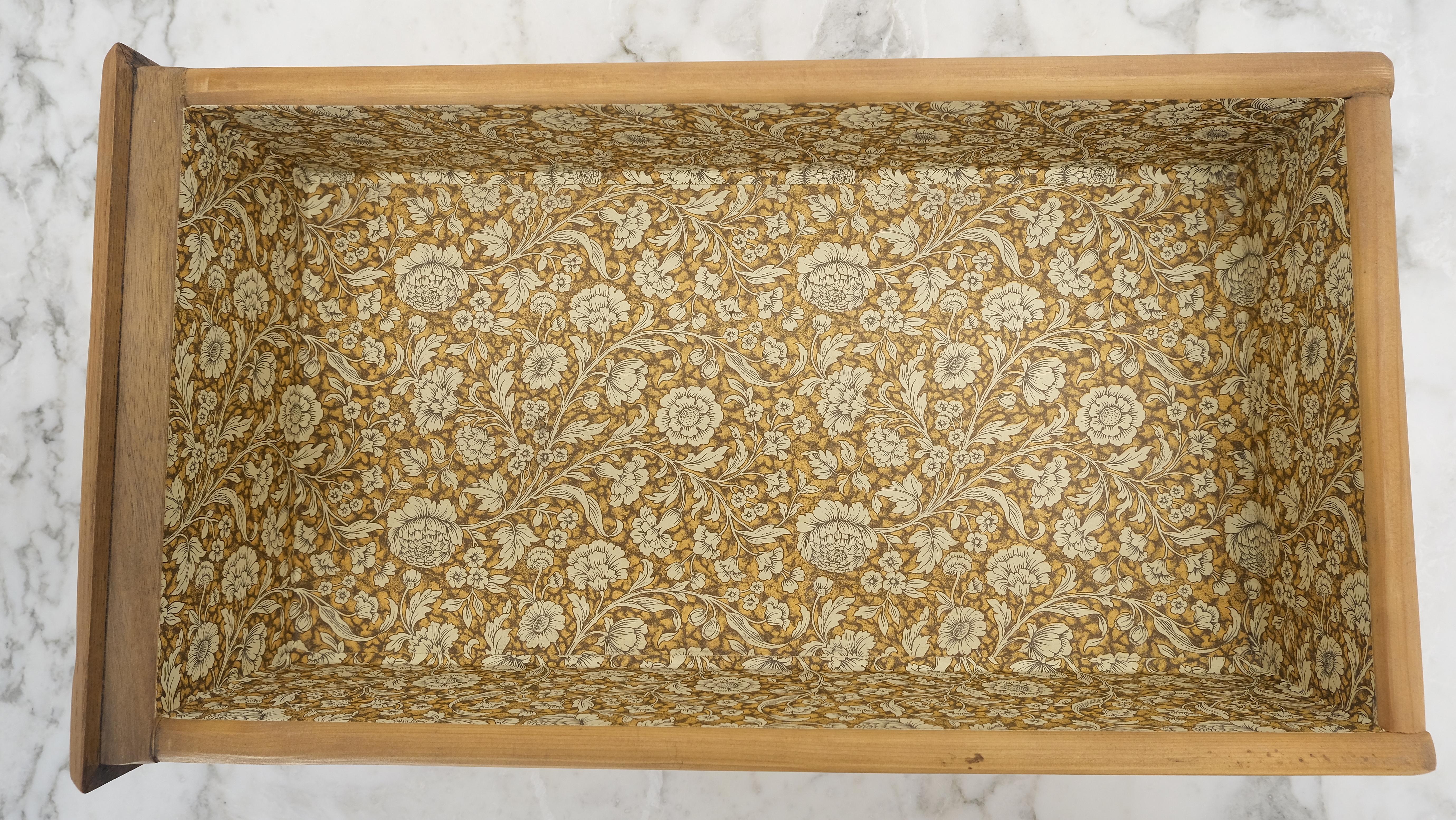 Pair of Washed Oak White Marble Tops 5 Drawers Bachelor Chests Dressers MINT! In Good Condition For Sale In Rockaway, NJ