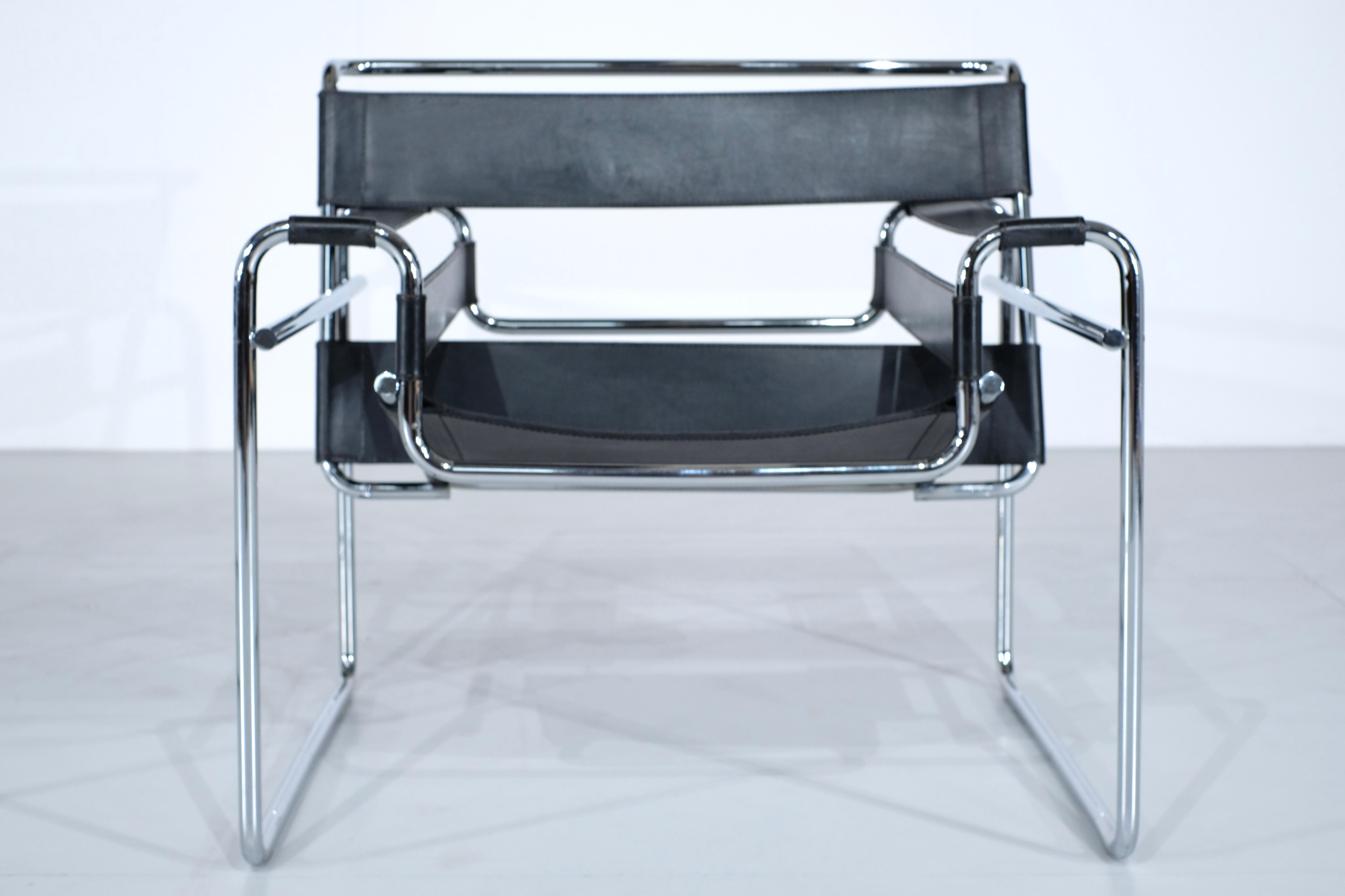 Paire de fauteuils Wassily par Marcel Breuer pour Knoll International - années 1990 en vente 1