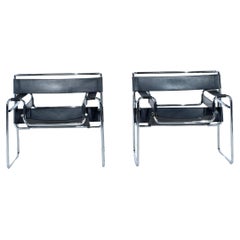 Pair of Wassily armchairs by Marcel Breuer for Knoll International - 1990s