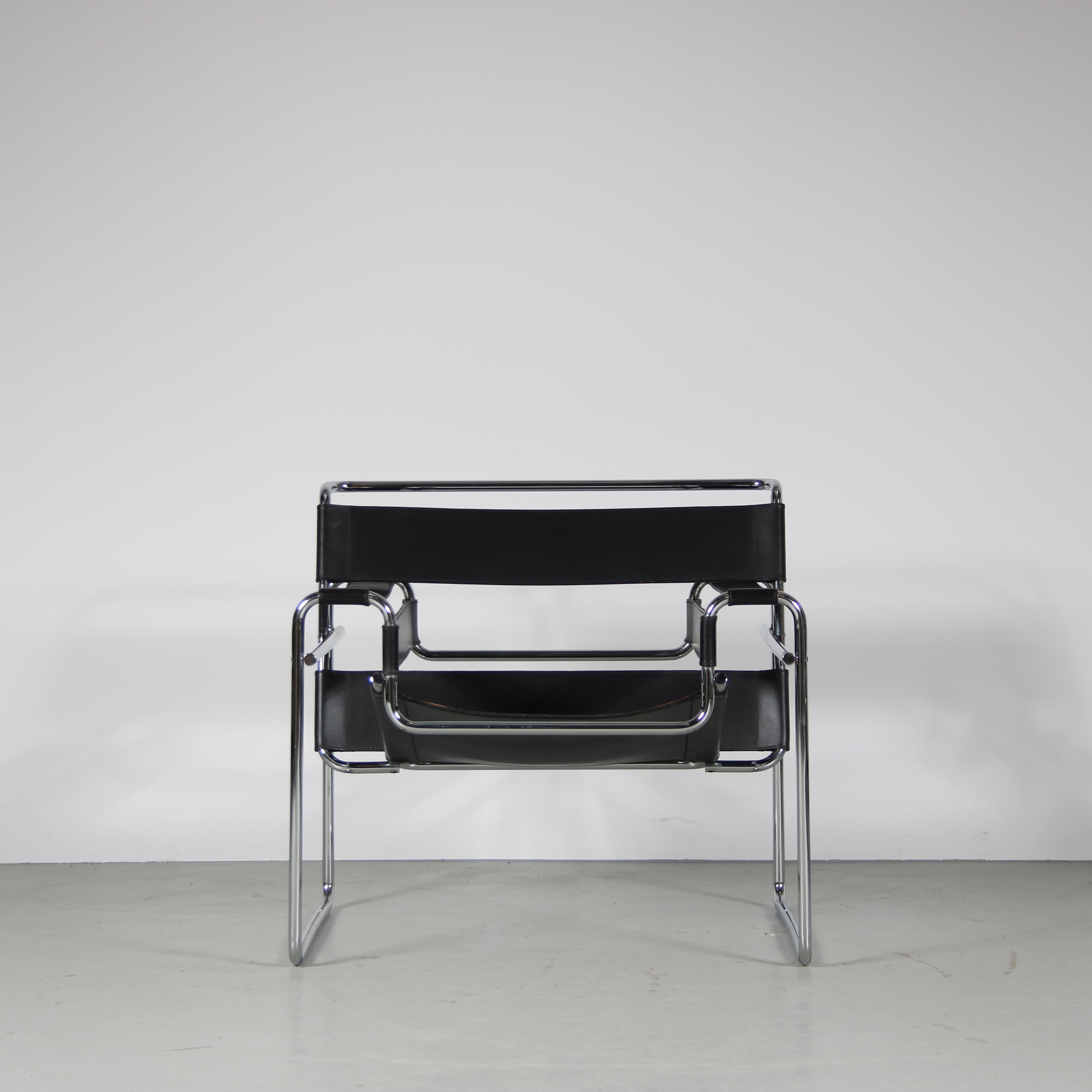 Pair of “Wassily” Chairs by Marcel Breuer for Gavina, Italy, 1960 3