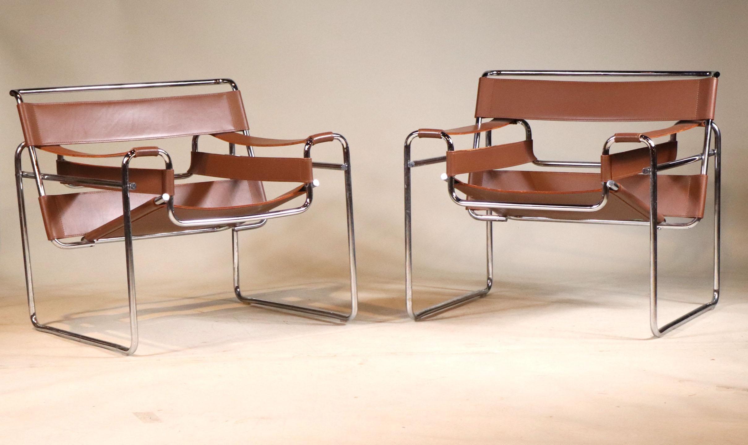 Pair of Wassily Chairs by Marcel Breuer for Knoll, Mid-Century Modern In Good Condition In New Orleans, LA