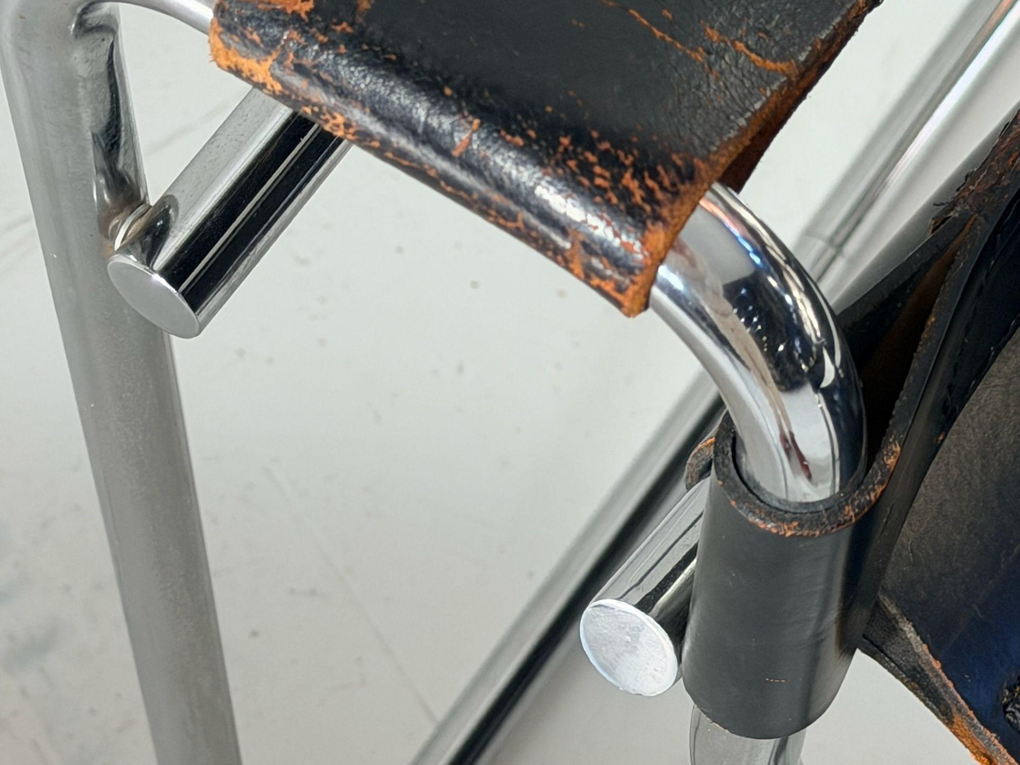 Paar Wassily-Stühle von Marcel Breuer für Knoll Model No. B3, 1970 im Zustand „Gut“ im Angebot in Chicago, IL