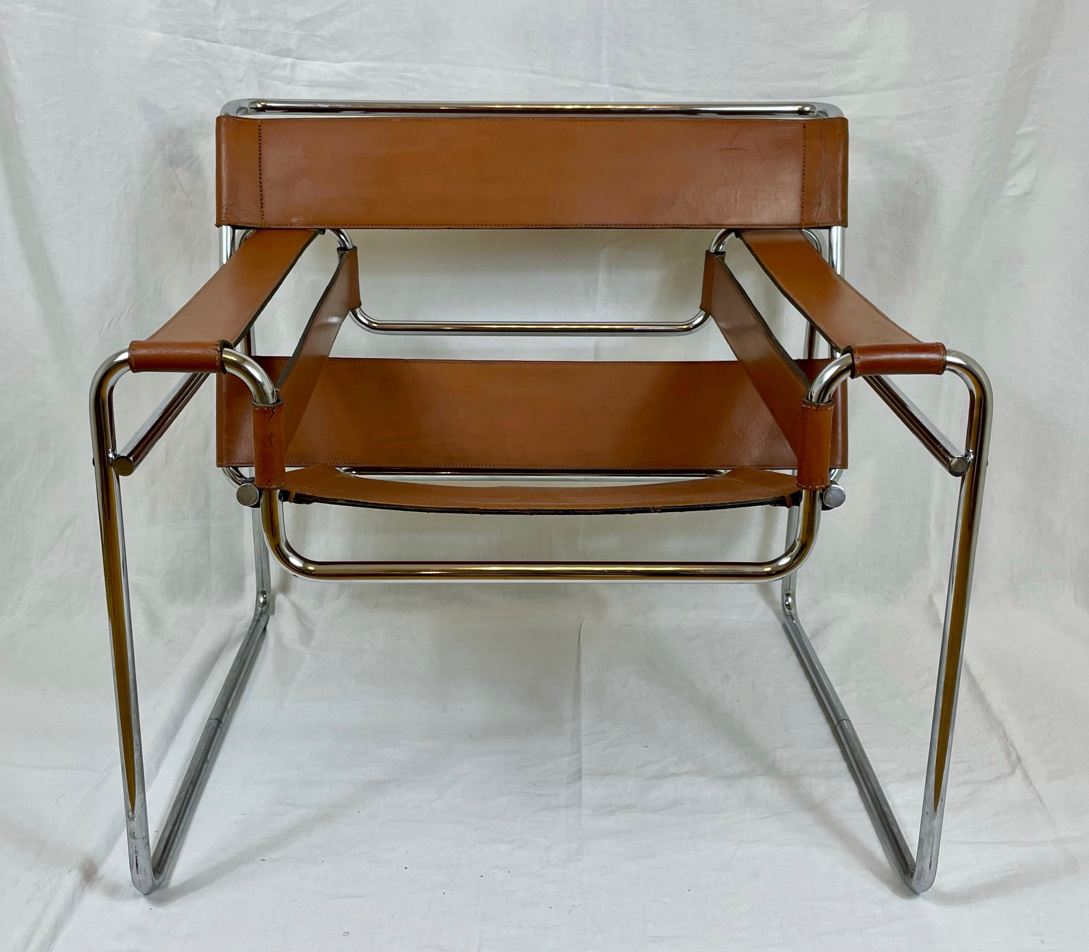 Pair of Wassily Lounge Chairs by Marcel Breuer 4