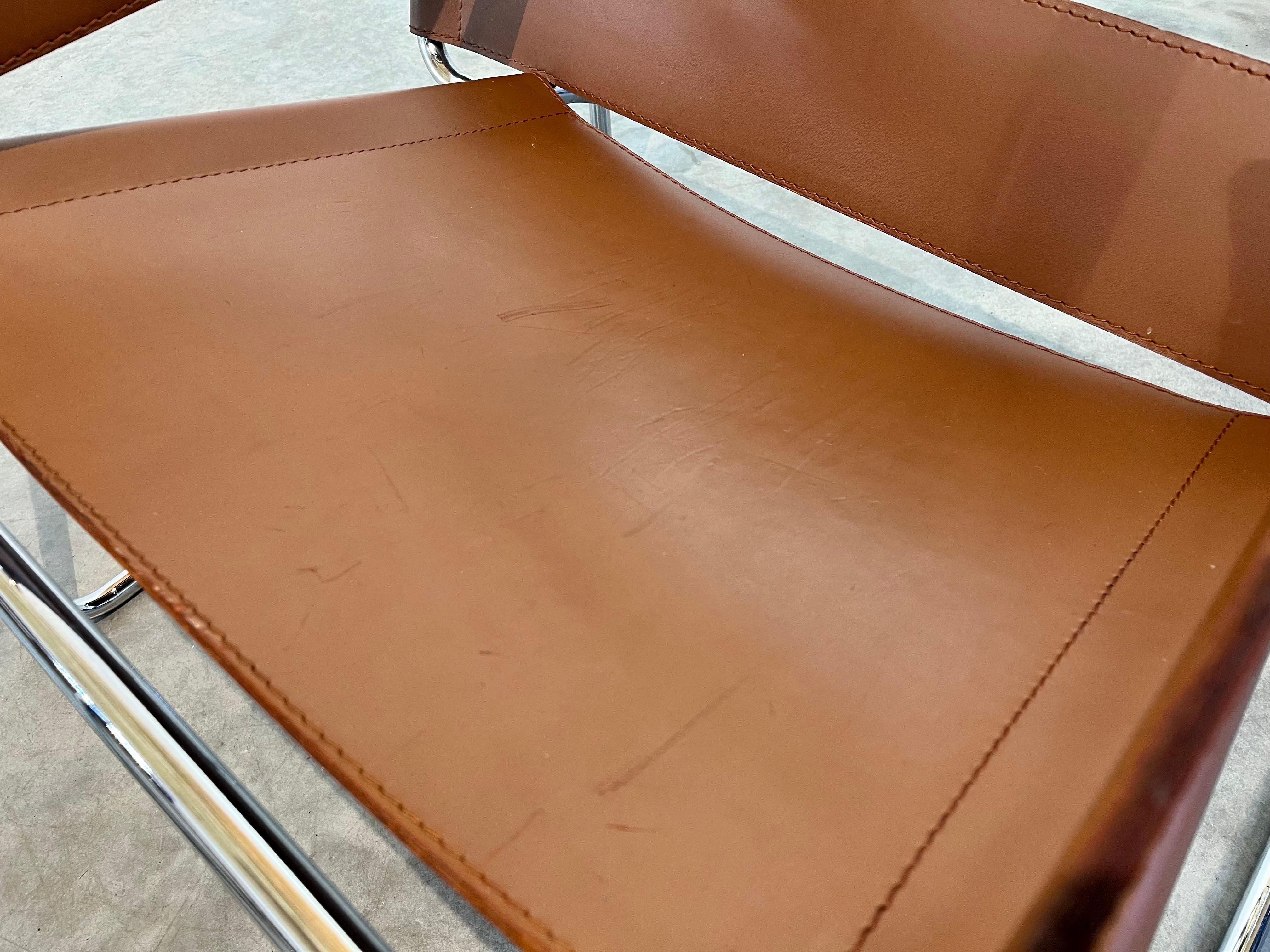 20th Century Pair of Wassily Lounge Chairs In Chocolate Leather by Marcel Breuer For Knoll