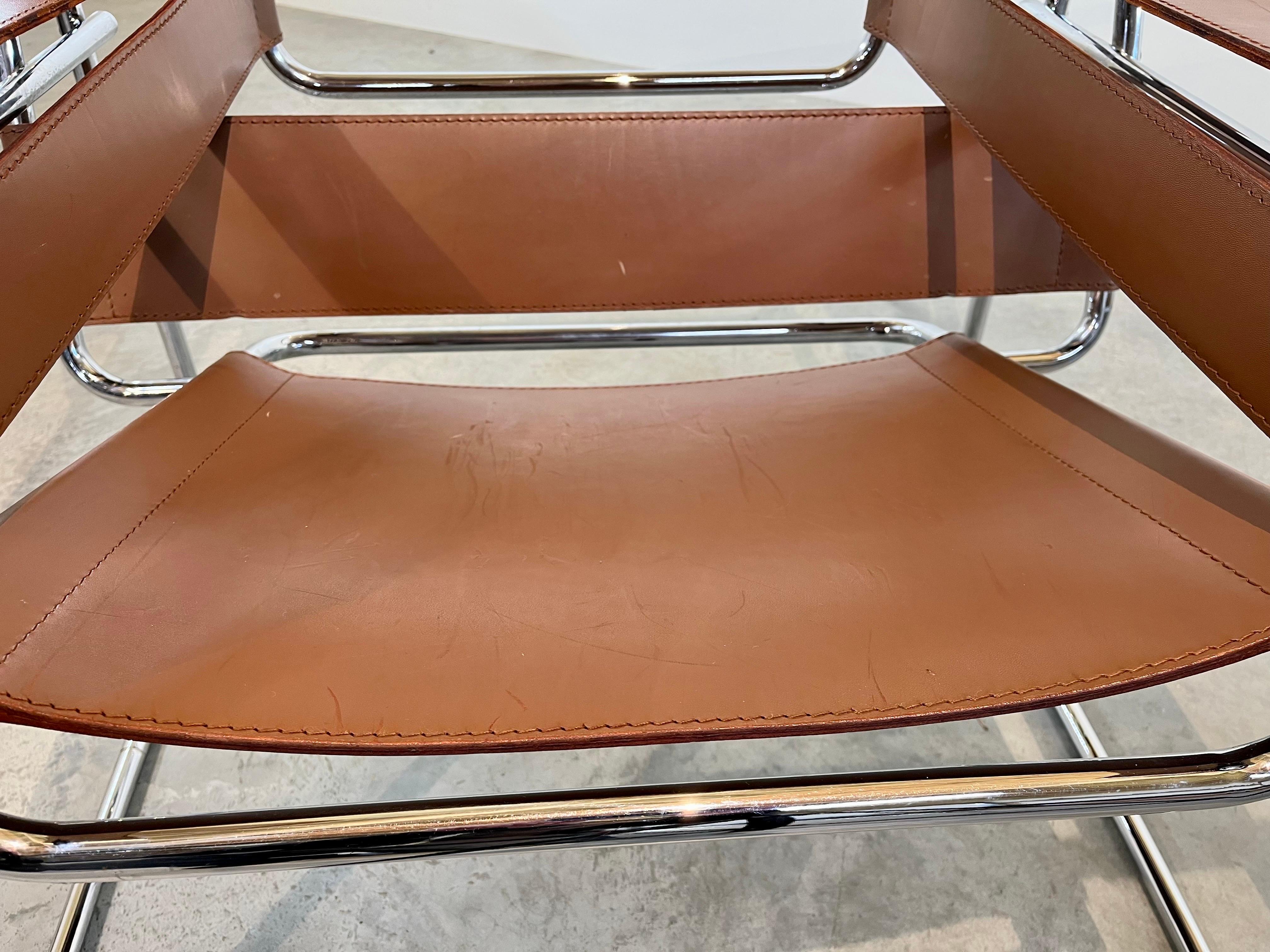 Steel Pair of Wassily Lounge Chairs In Chocolate Leather by Marcel Breuer For Knoll