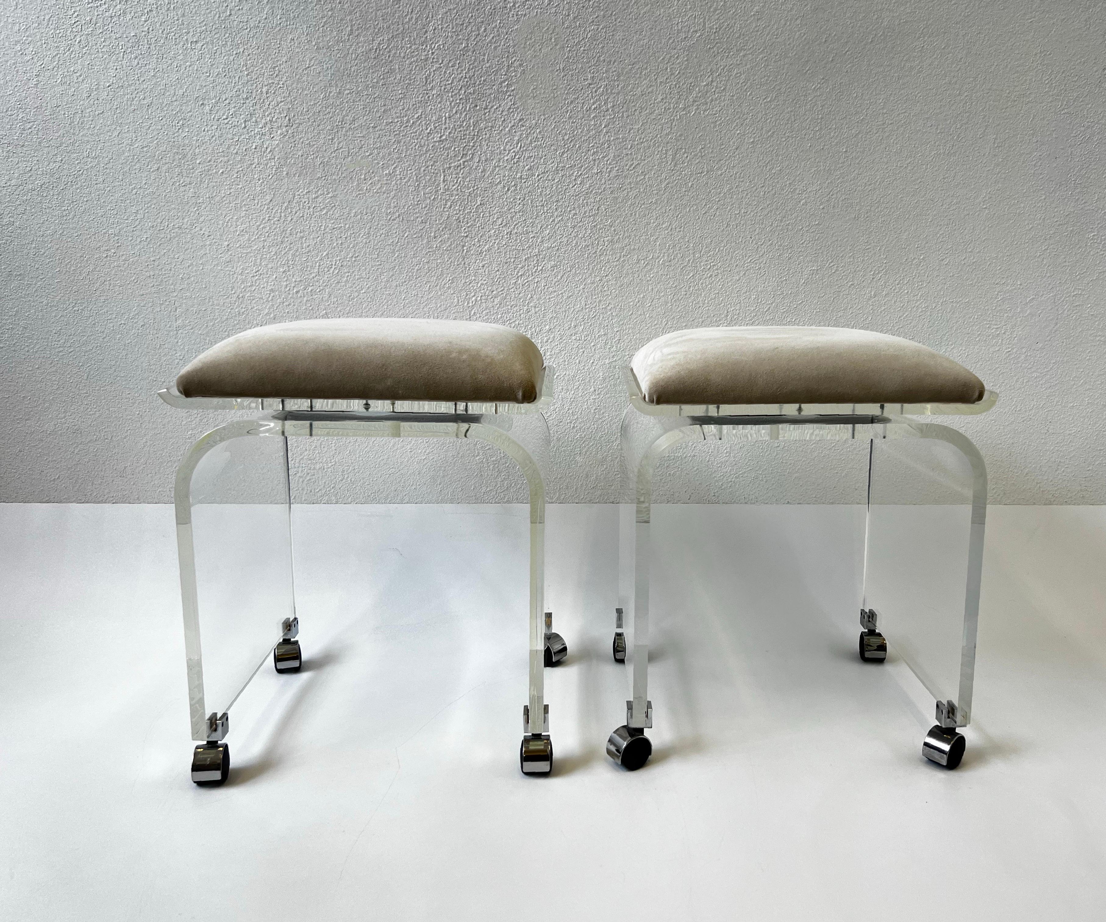 Modern Pair of “Waterfall” Lucite and Suede Swivel Stools by Charles Hollis Jones  For Sale