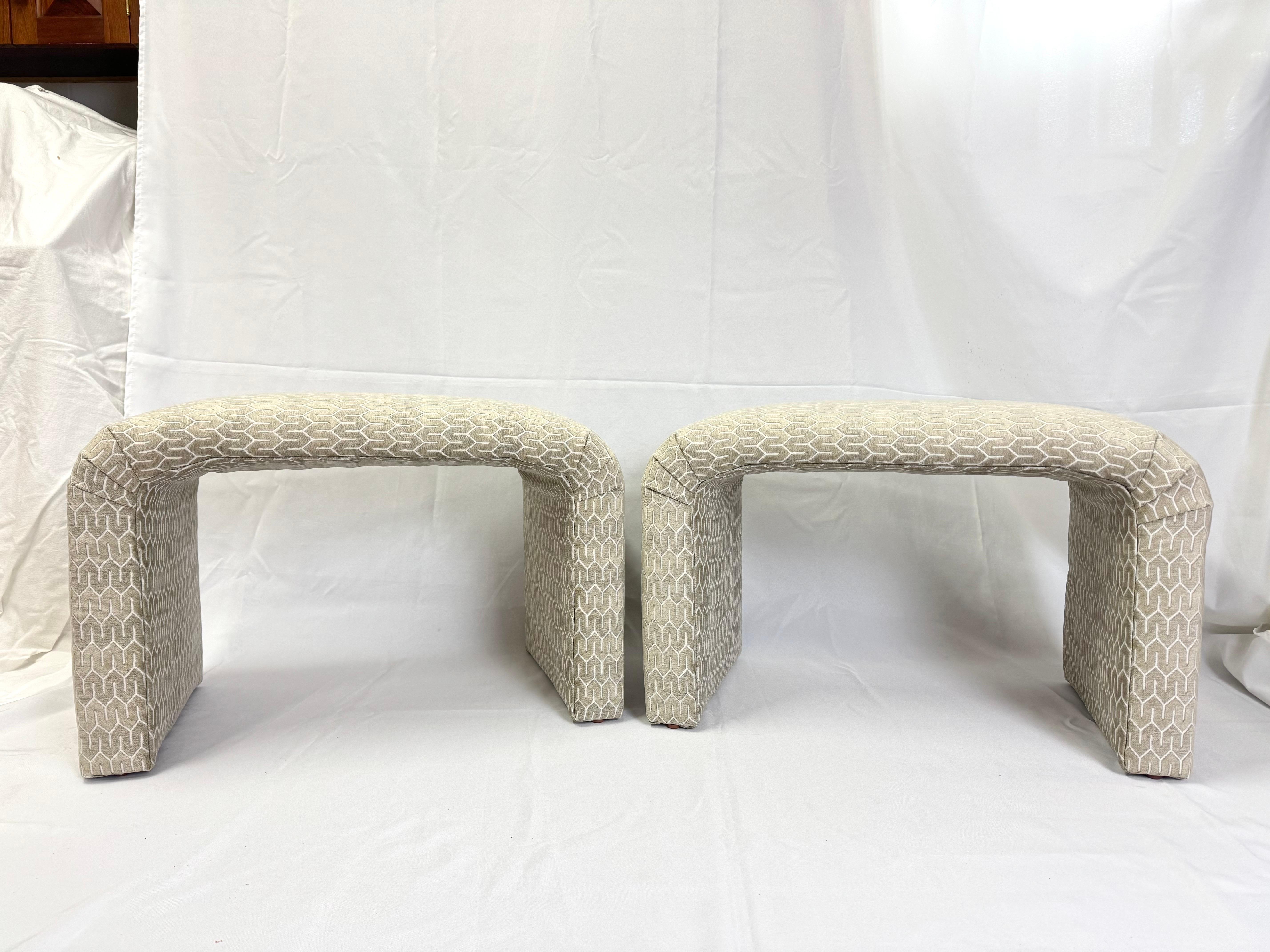 Late 20th Century Pair of Waterfall Ottomans in Cream For Sale
