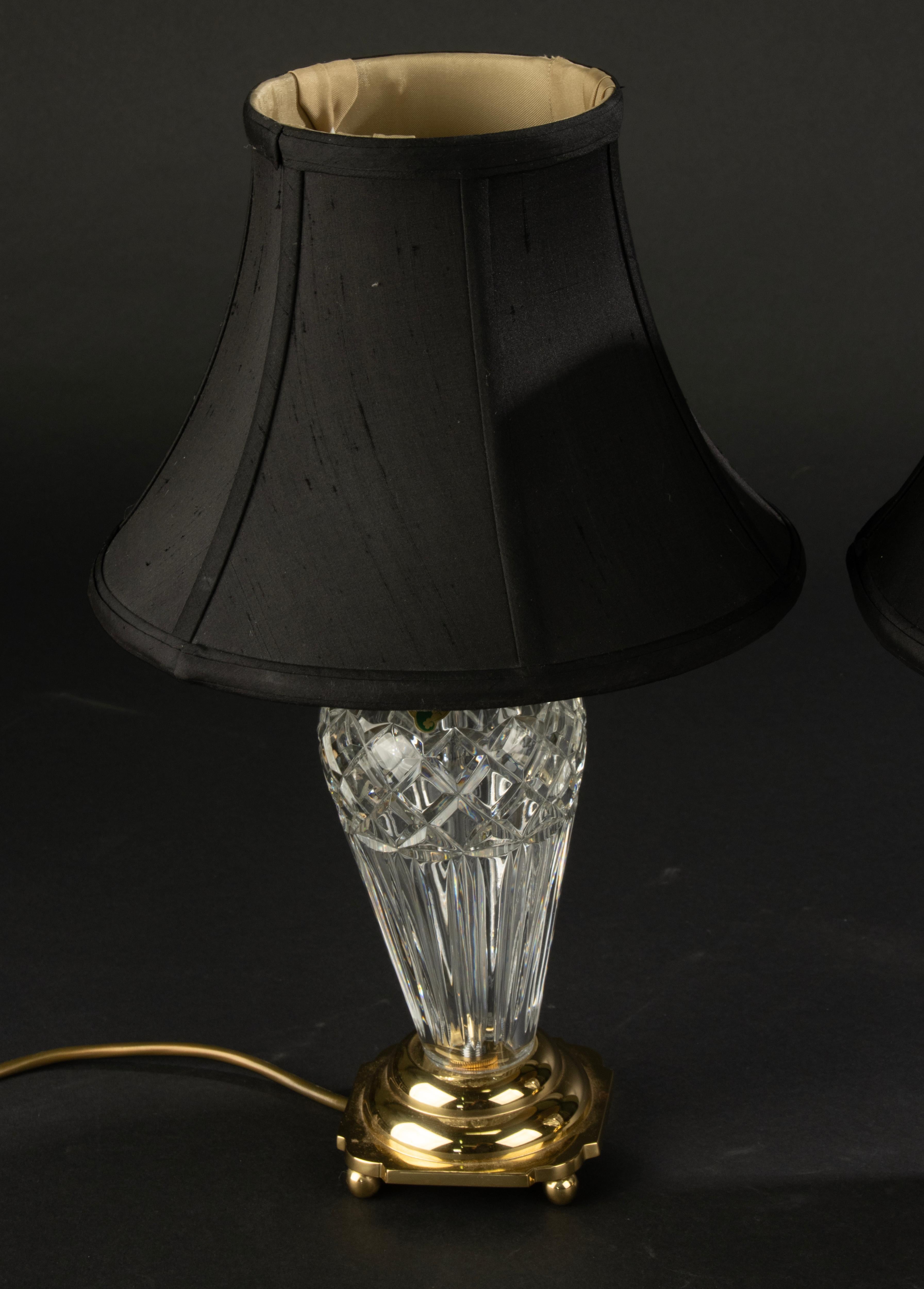 Coppia di lampade da tavolo in Waterford Crystal con paralumi, anni '90 - Model No. in vendita 7