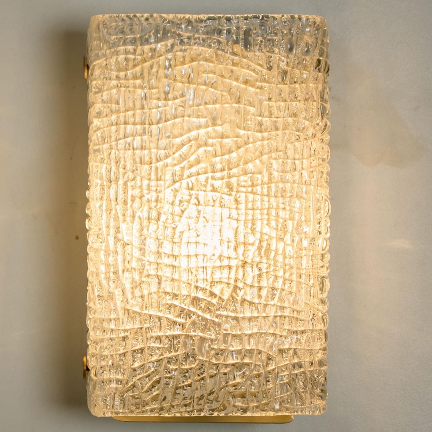 Pair of Waved Glass Gold Wall Lights Kalmar, 1970s For Sale 2