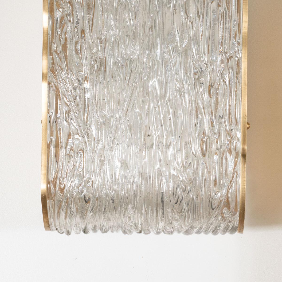Pair of Wavy Textured Glass Sconces For Sale 4
