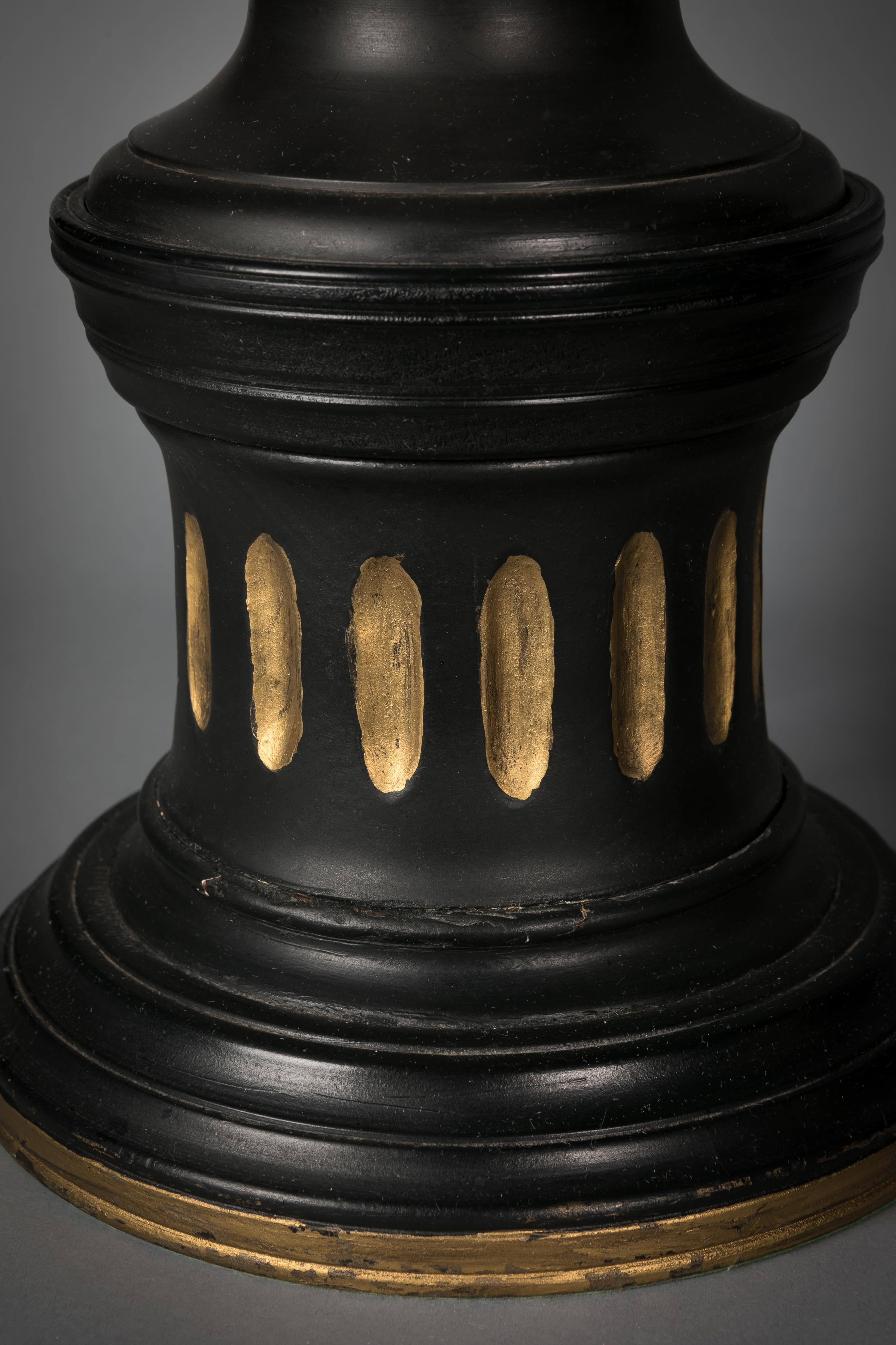 XIXe siècle Paire de bustes en basalte de Wedgwood montés comme lampes, 19ème siècle en vente