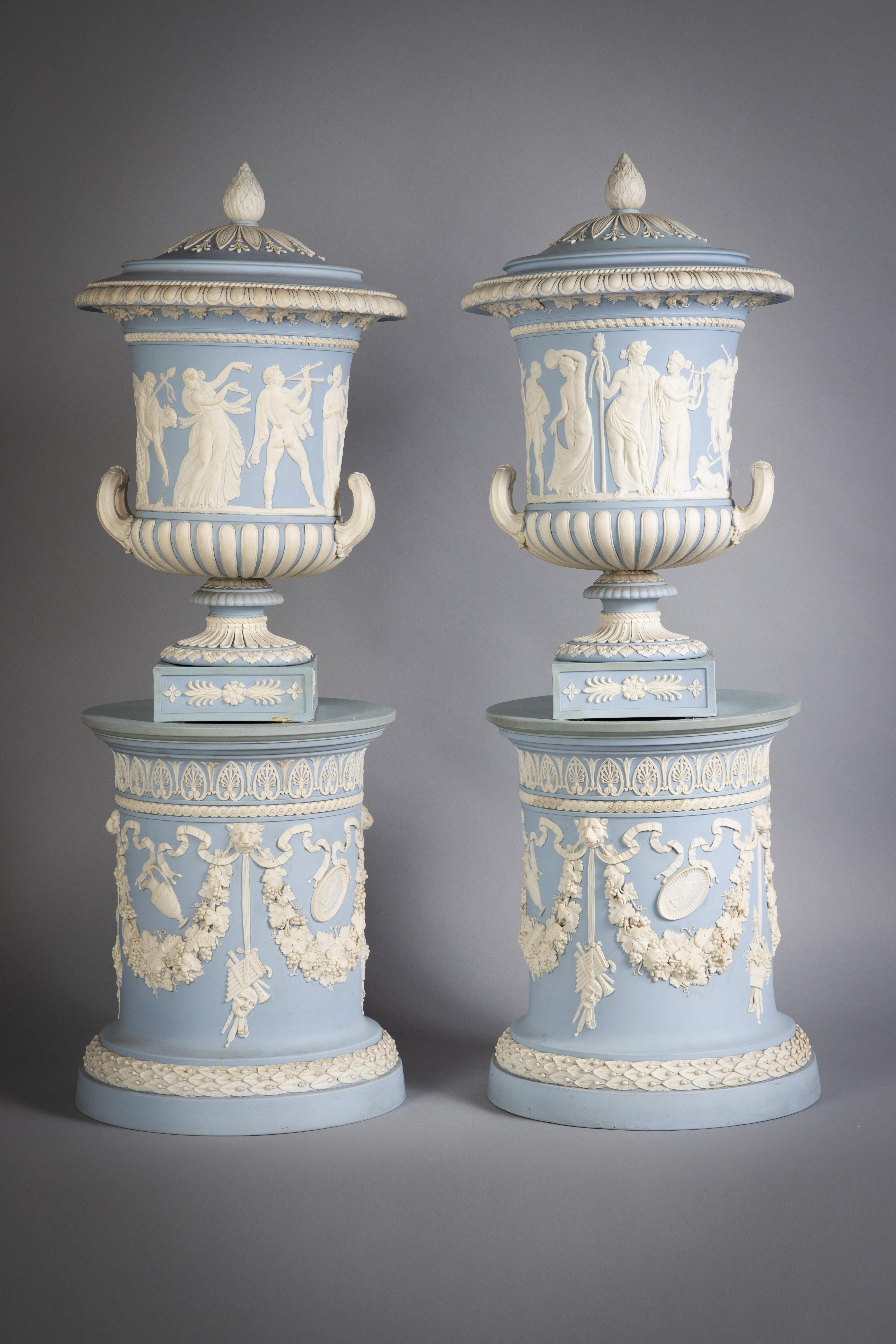 English Pair of Wedgwood Borghese Covered Vases, circa 1840 For Sale