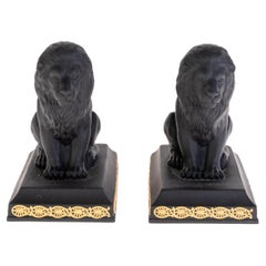 Pair of Wedgwood Elegant Black Basalt Lion Bookends or Paperweights Sculptures 