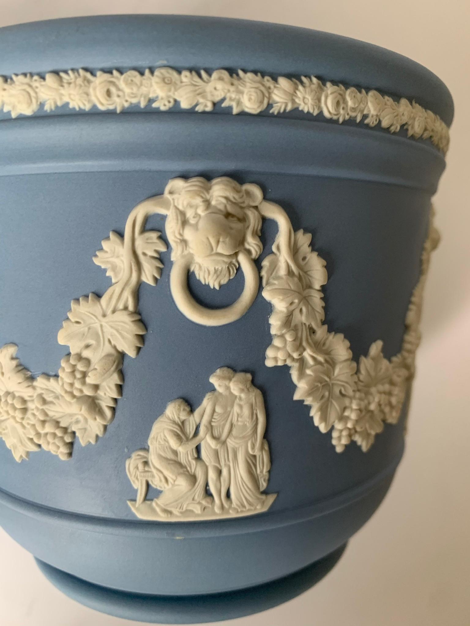 Neoclassical Pair of Wedgwood Light Blue Small Cachepot / Flower Pot