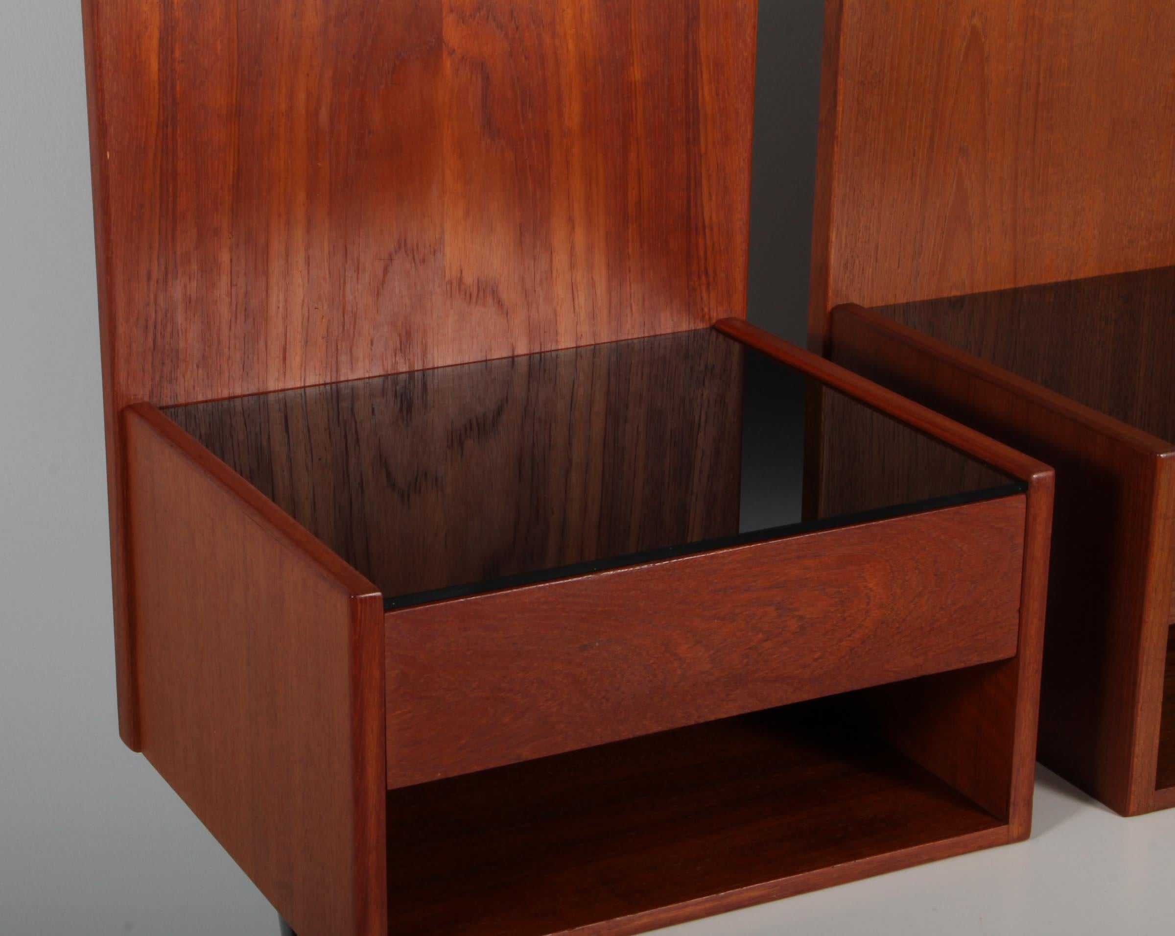 Scandinavian Modern Pair of Wegner Nightstands, Teak, 1960s