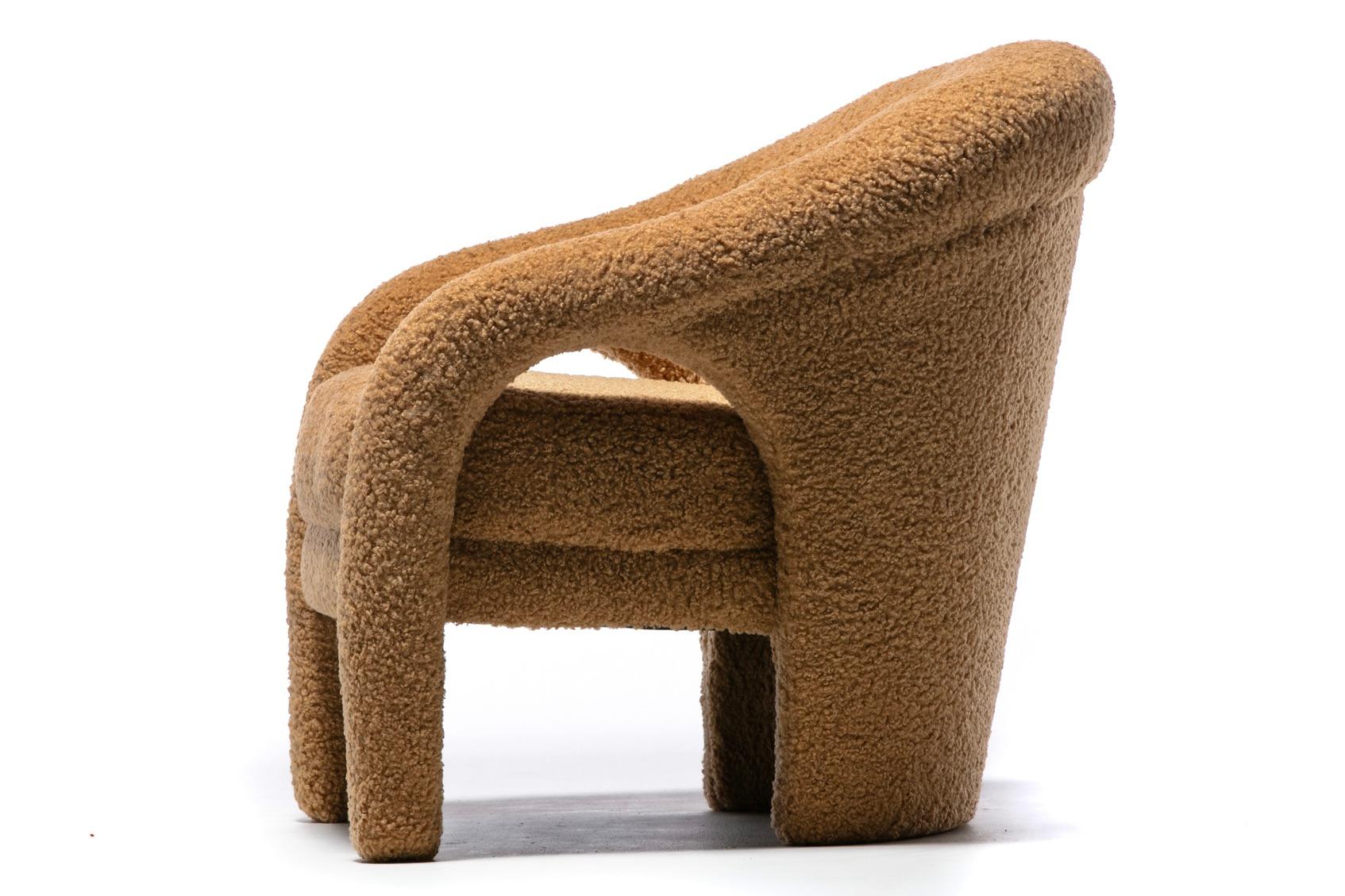 Paire de fauteuils de salon post-modernes Weiman nouvellement tapissés en latte boucl en vente 5