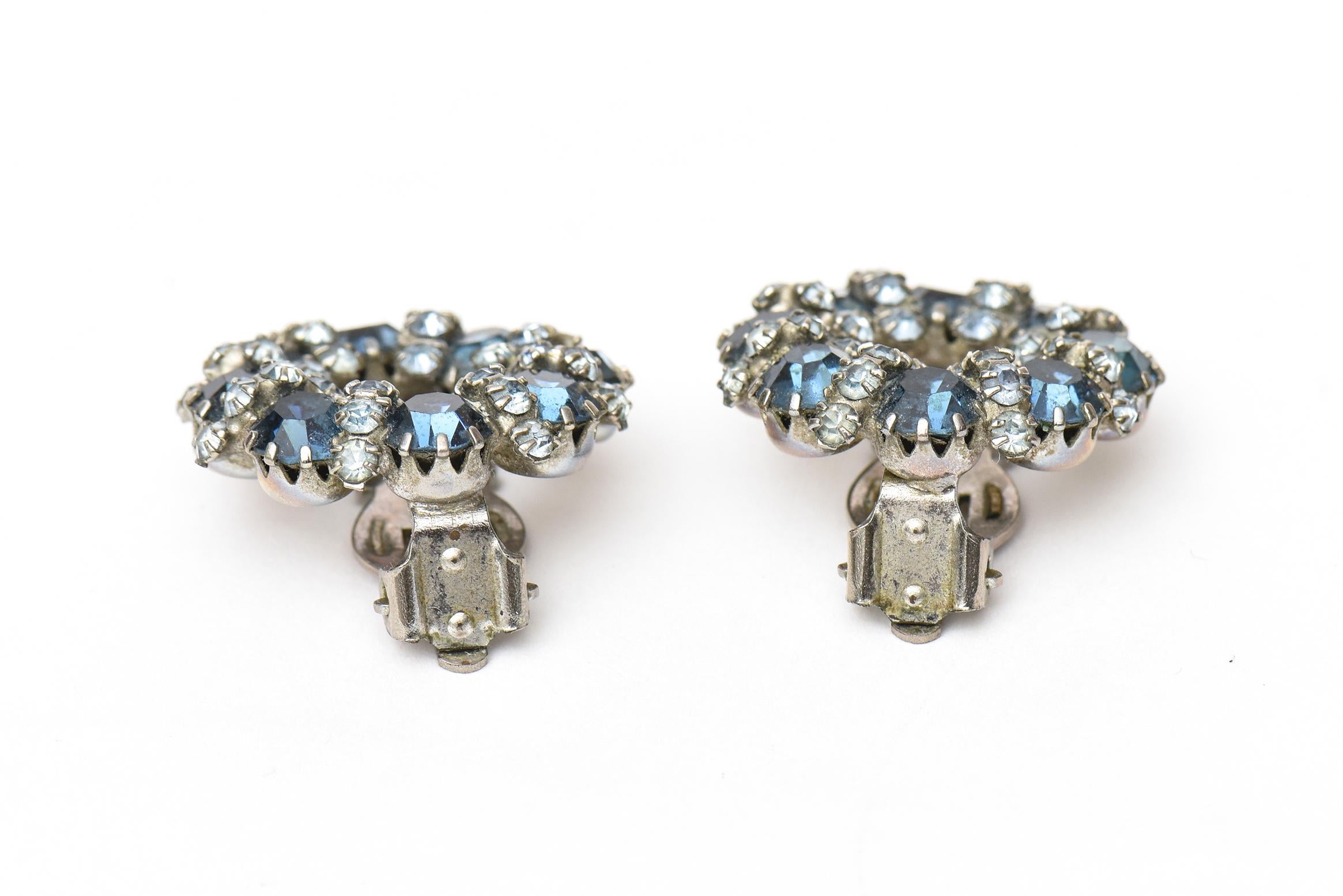 Modern Pair of Weiss Signed Glass and Rhinestone Clip On Earrings Vintage For Sale