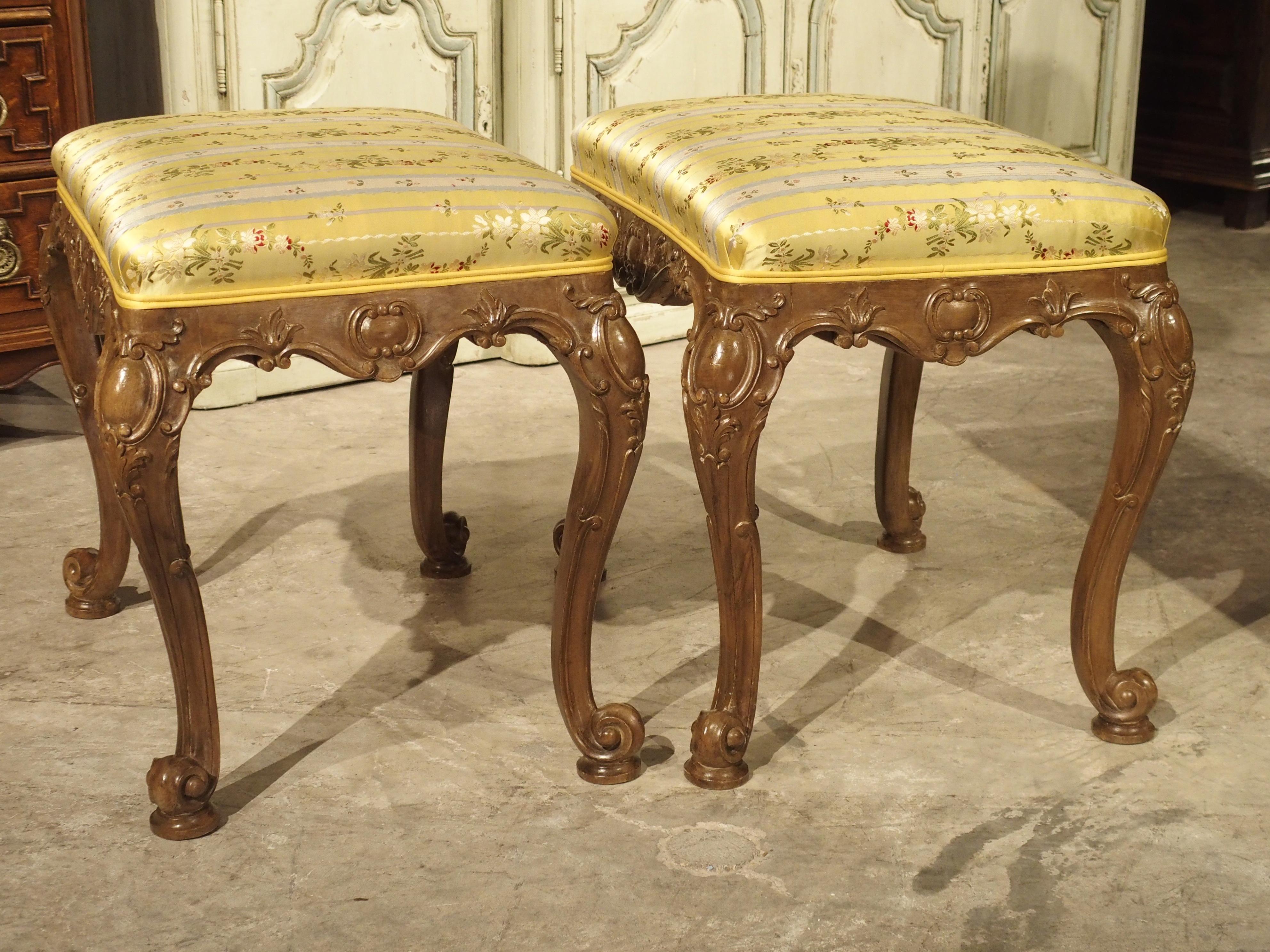 Pair of Well Carved French Louis XV Style Tabouret Stools with Silk Upholstery For Sale 6