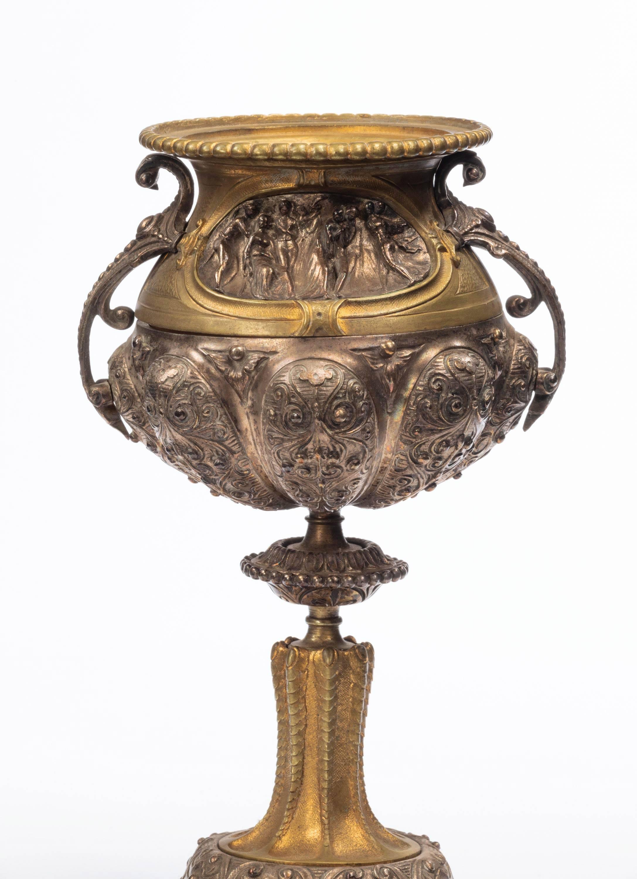 Pair of Well-Cast Bronze and Gilt Bronze Vases 2