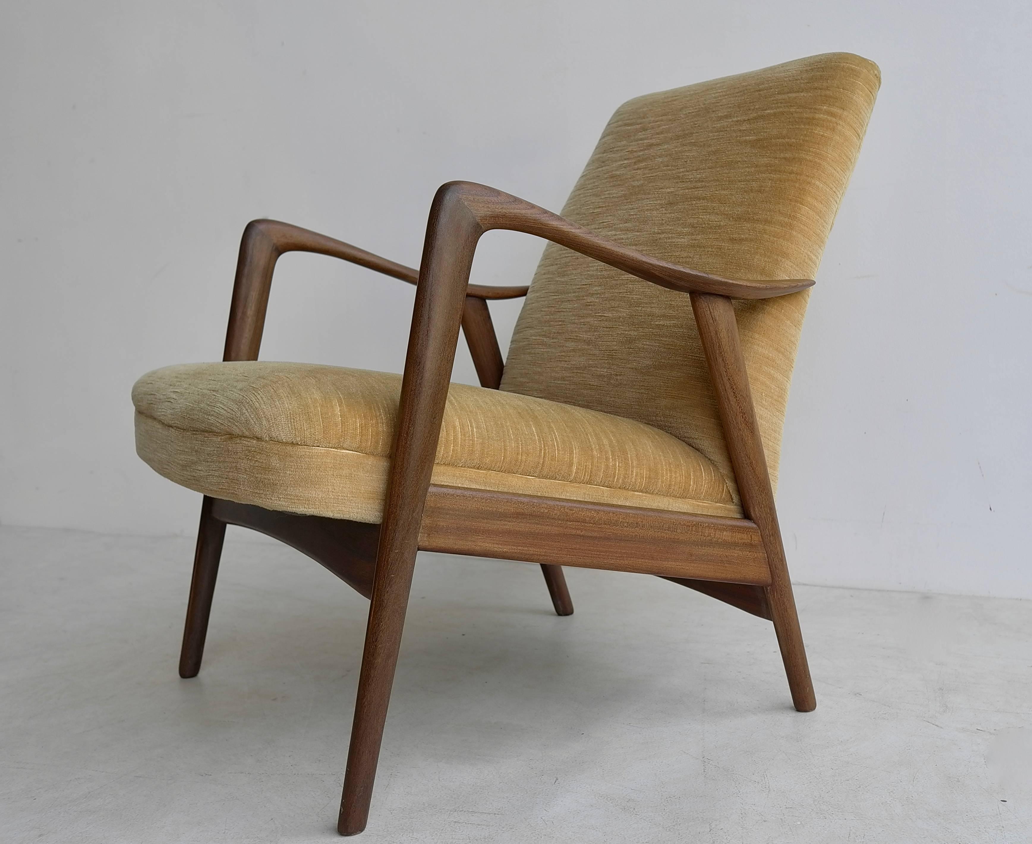 Danish Pair of Westnofa Recliner Lounge Chairs in Velvet,  by Ingmar Relling, Norway