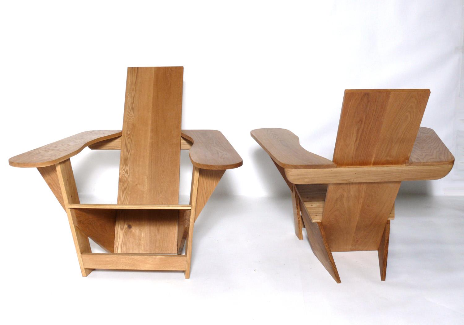 Ein Paar Adirondack-Stühle im Westport-Stil  (amerikanisch) im Angebot