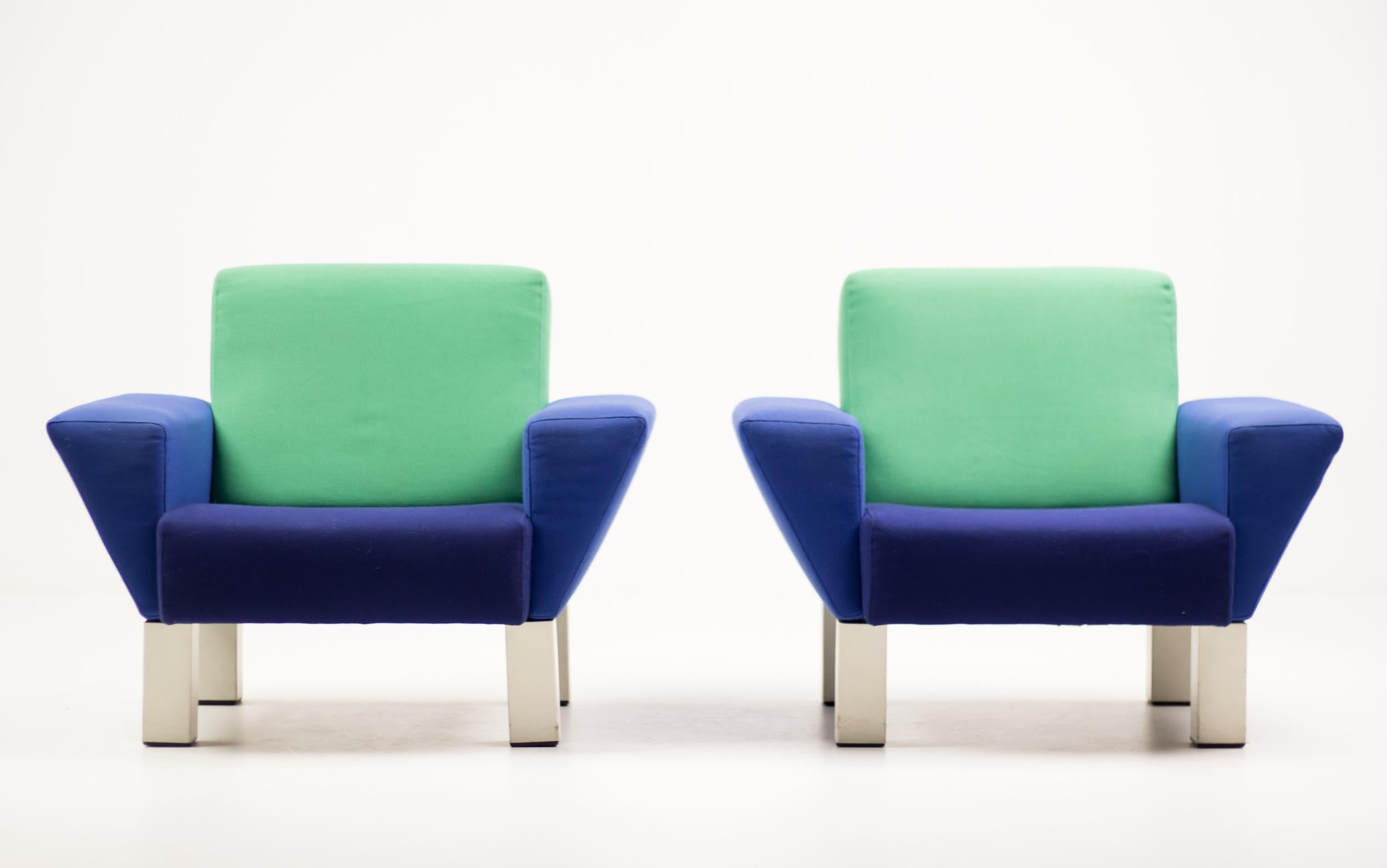 Iconic Ettore Sottsass ‘Westside’ chairs, blue and green wool upholstery.
Fabric lining marked ‘KNOLL, designed 1983.
Provenance: Christie’s, Amsterdam, May 23, 2007.