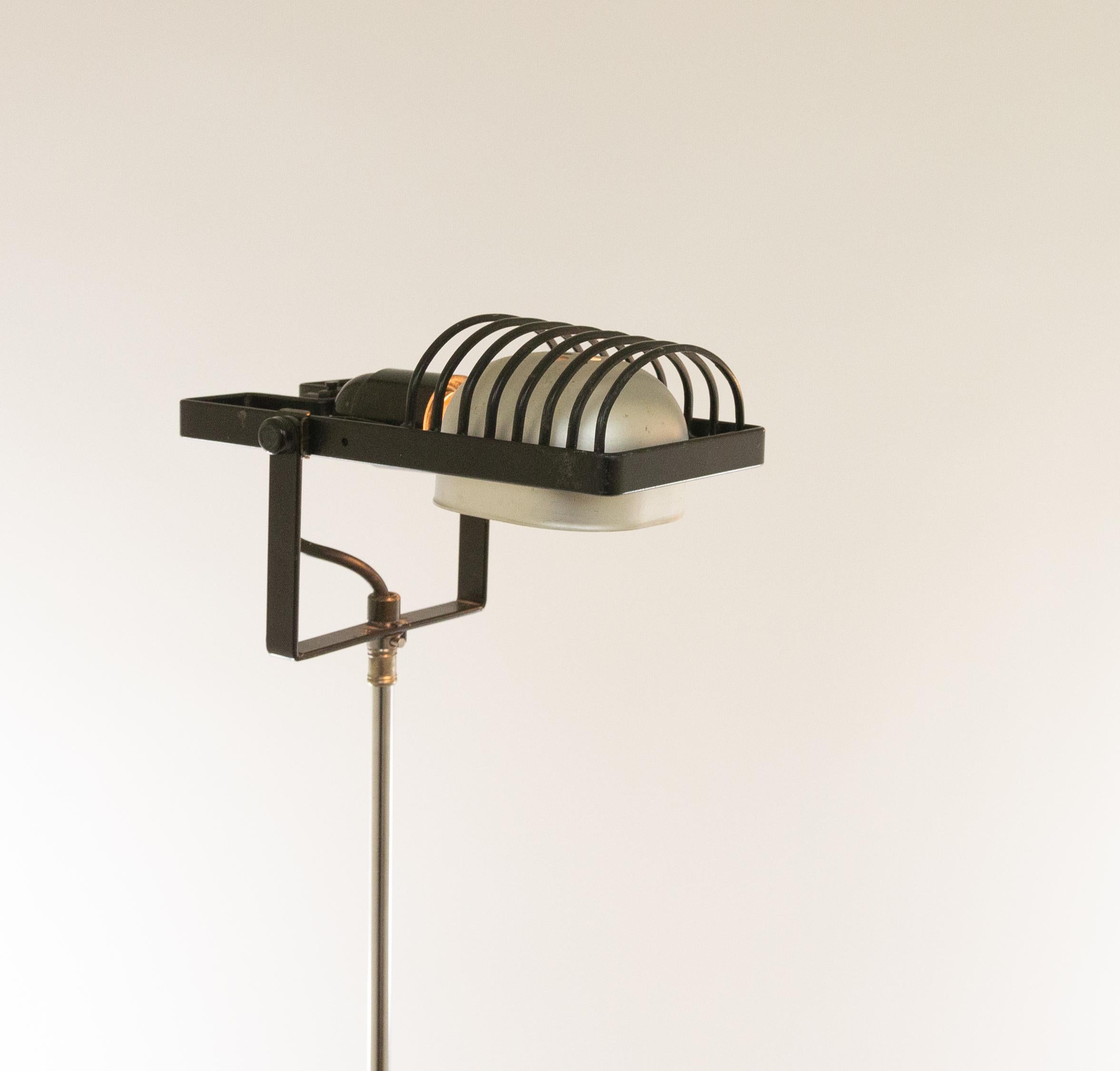 Italian Pair of White & Black Sintesi Floor Lamps by Ernesto Gismondi for Artemide, '70s