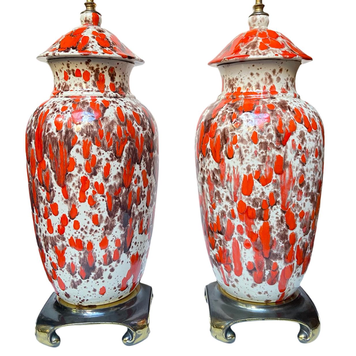 Pair of circa 1950s Italian porcelain drip-glazed porcelain table lamps with bronze bases.

Measurements:
Height of body: 18.5