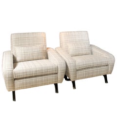 Pair of White Armchairs with Black Wooden Legs, Italy, 1950s