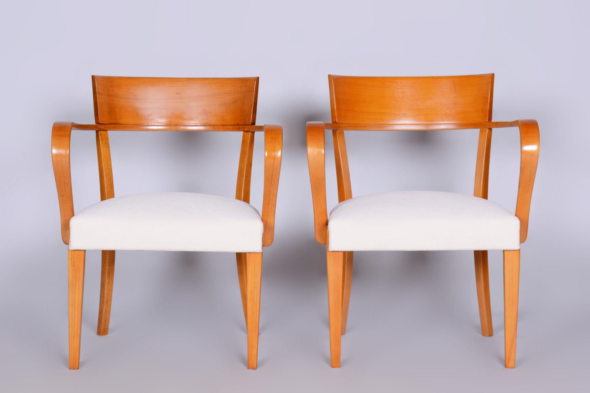 Pair of White ArtDeco Beech Armchairs, Jindrich Halabala, UP Zavody, 1930s For Sale 5