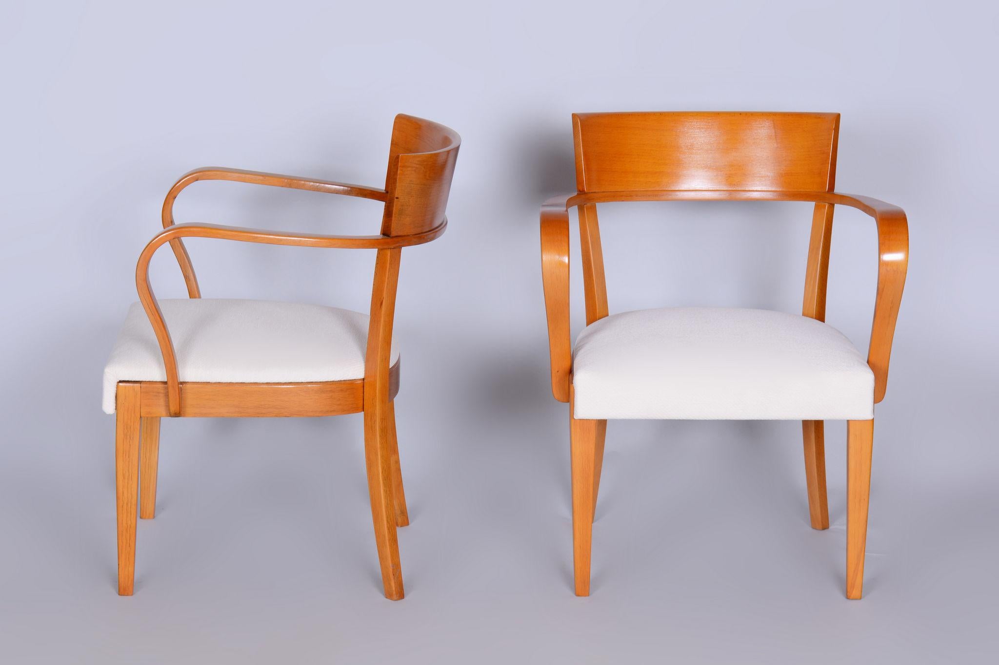 Pair of White ArtDeco Beech Armchairs, Jindrich Halabala, UP Zavody, 1930s For Sale 1