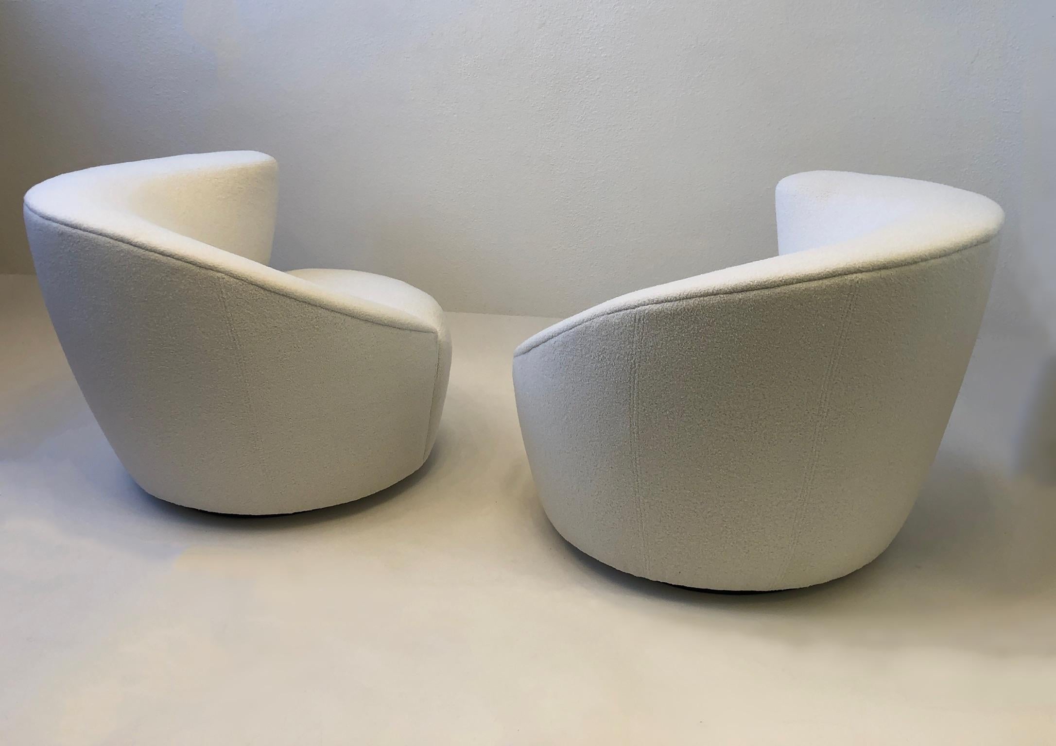 Fabric Pair of White Boucle Lounge Chairs and Ottomans by Vladimir Kagan For Sale